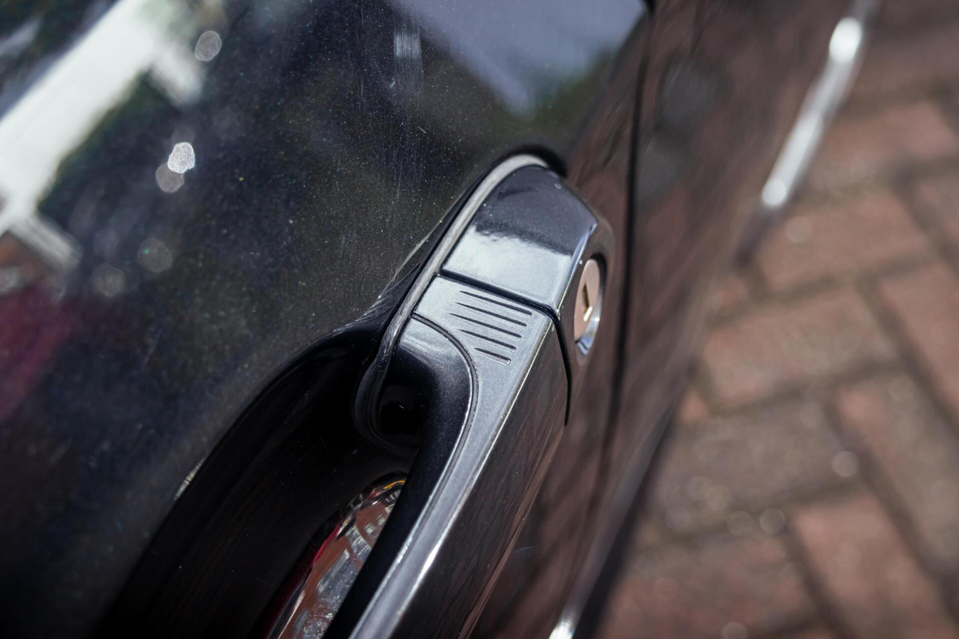 Foto van BMW 325i
