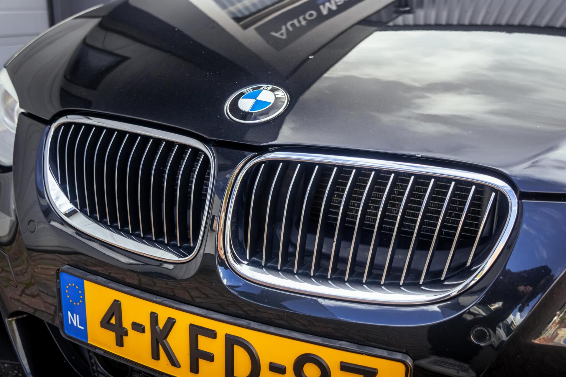 Foto van BMW 325i
