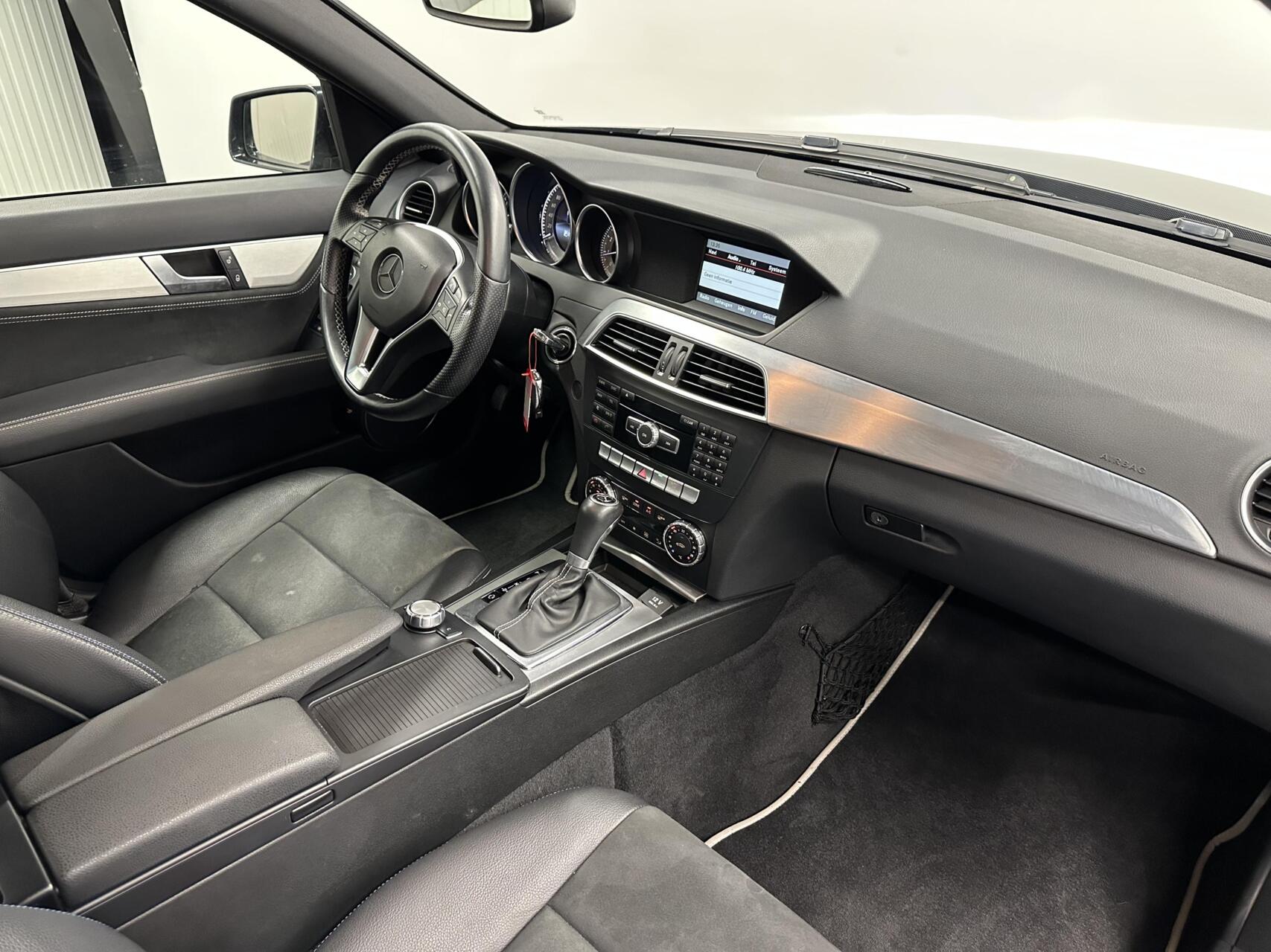 Foto van Mercedes-Benz C 180