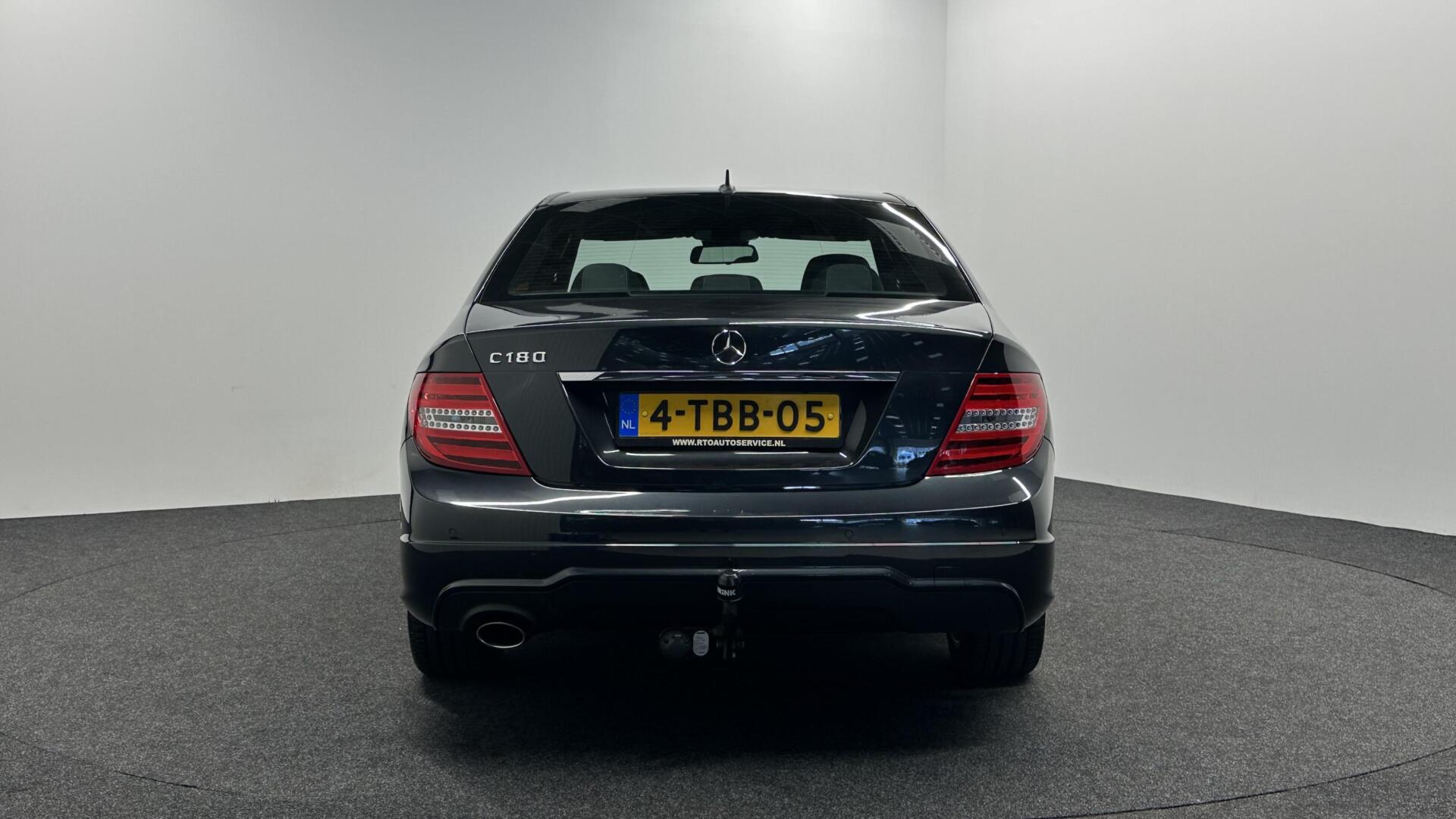 Foto van Mercedes-Benz C 180