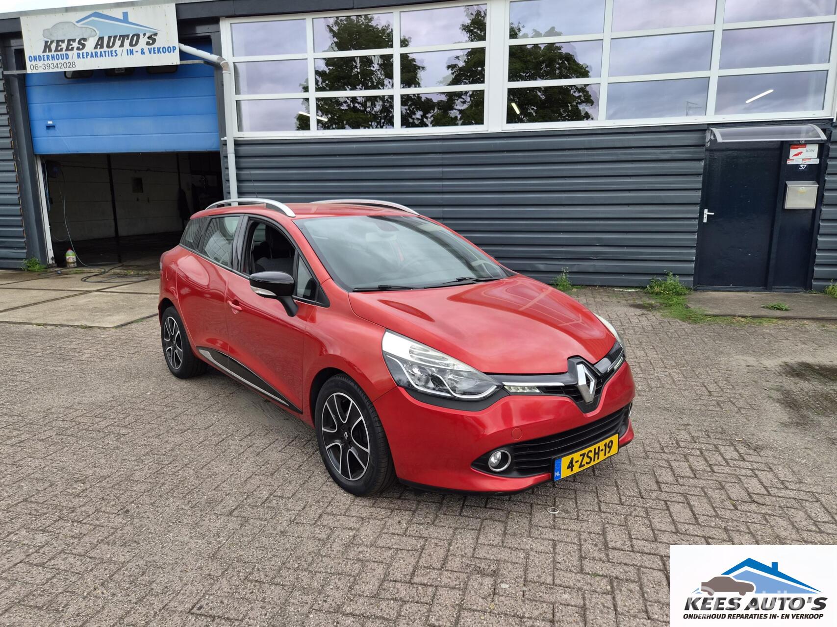 Renault Clio Estate 0.9 TCe Dynamique 2013 - voorkant