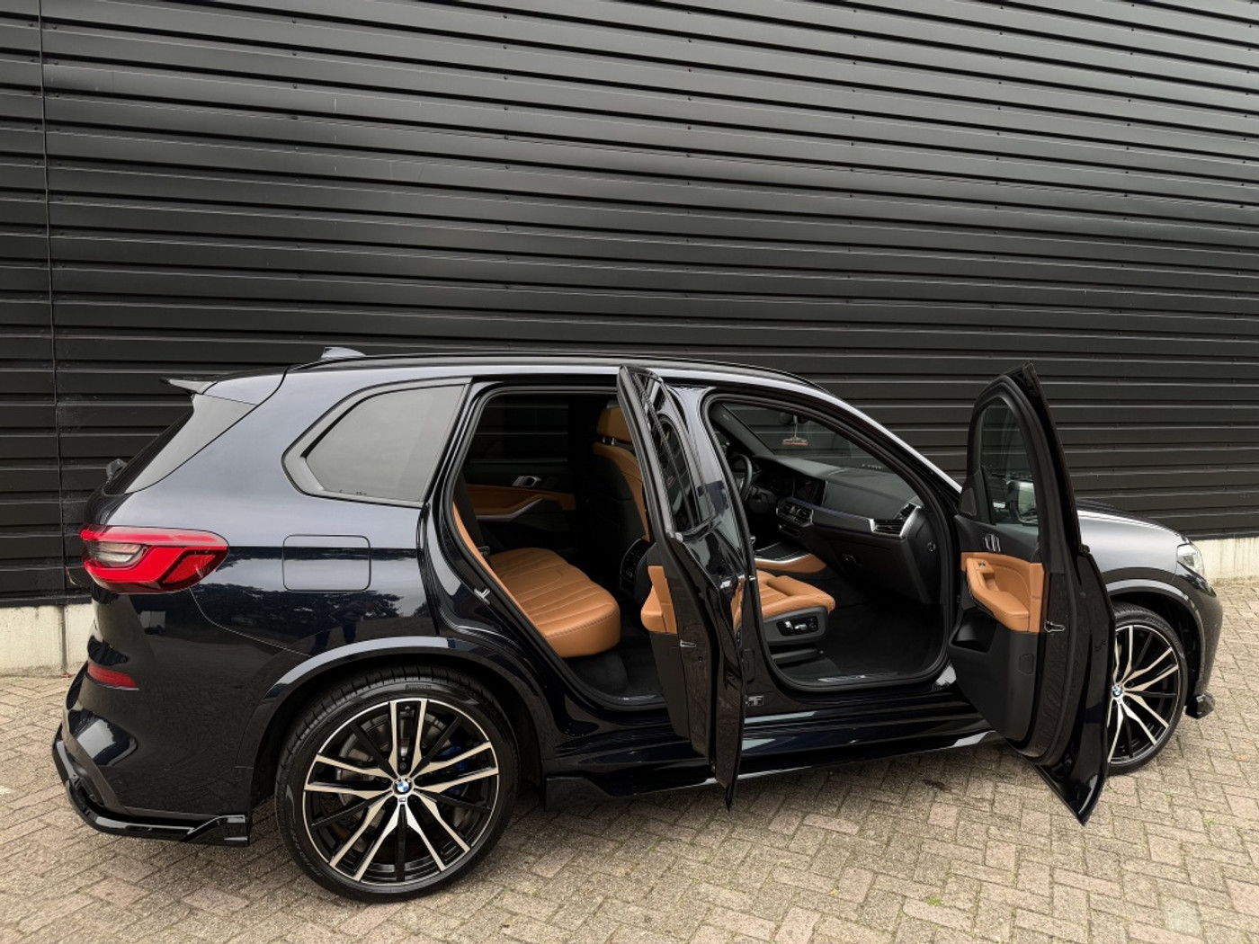 Foto van BMW X5 Xdrive40i