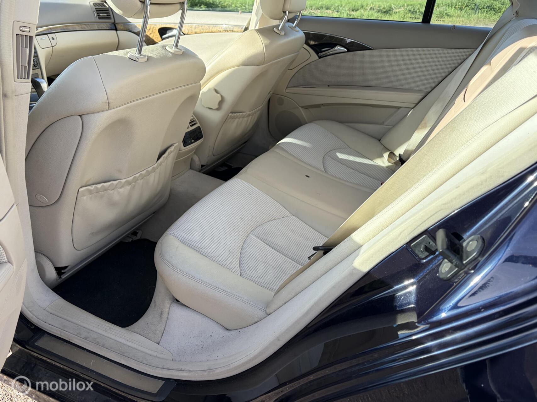 Foto van Mercedes-Benz E 240