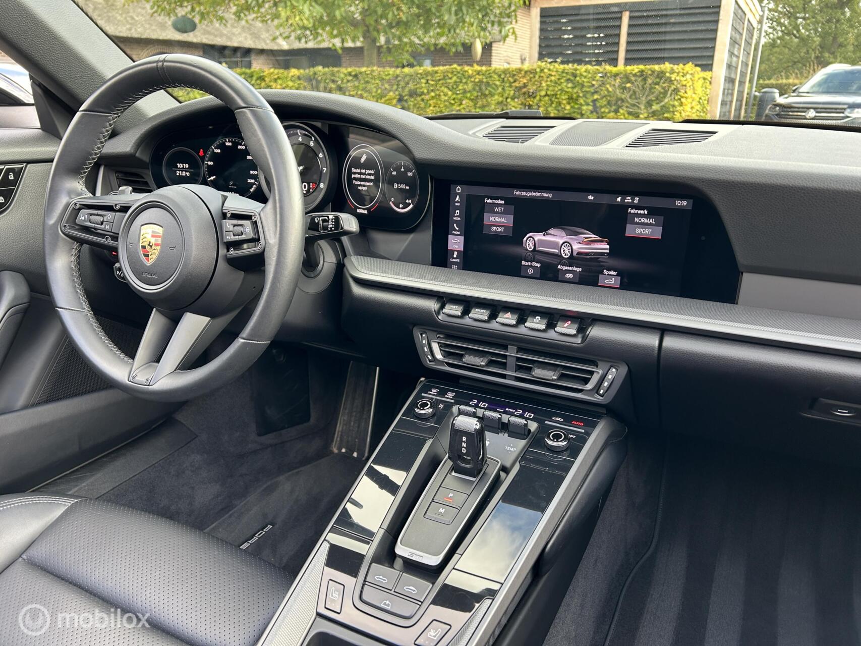 Foto van Porsche 911 Carrera