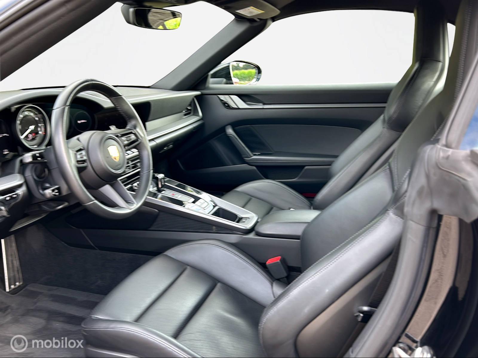 Foto van Porsche 911 Carrera