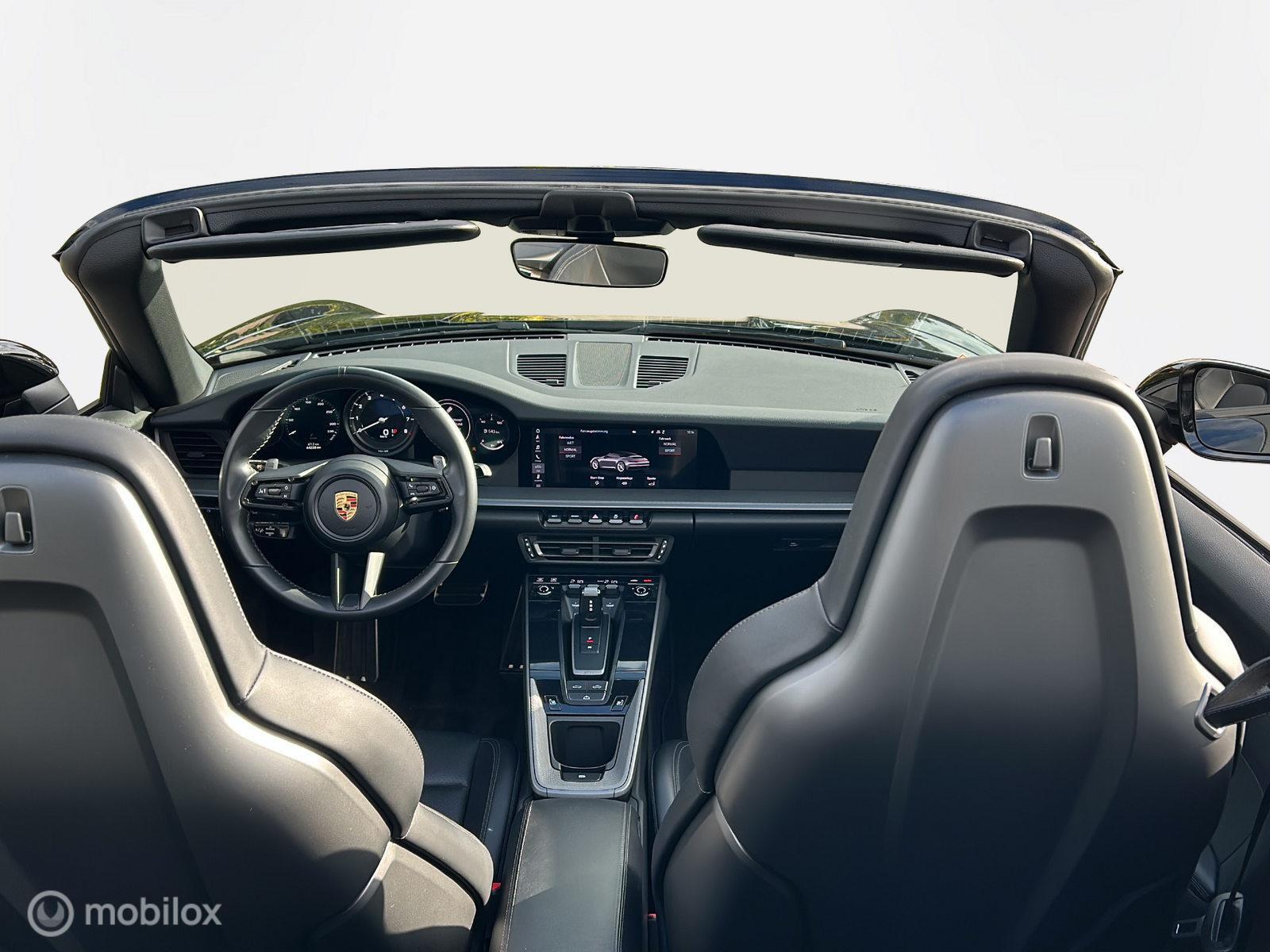 Foto van Porsche 911 Carrera