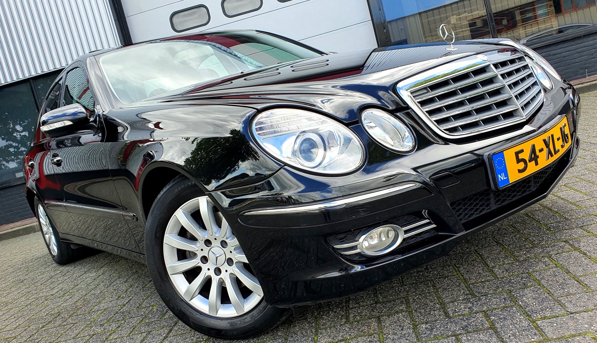 Foto van Mercedes-Benz E 220 CDI