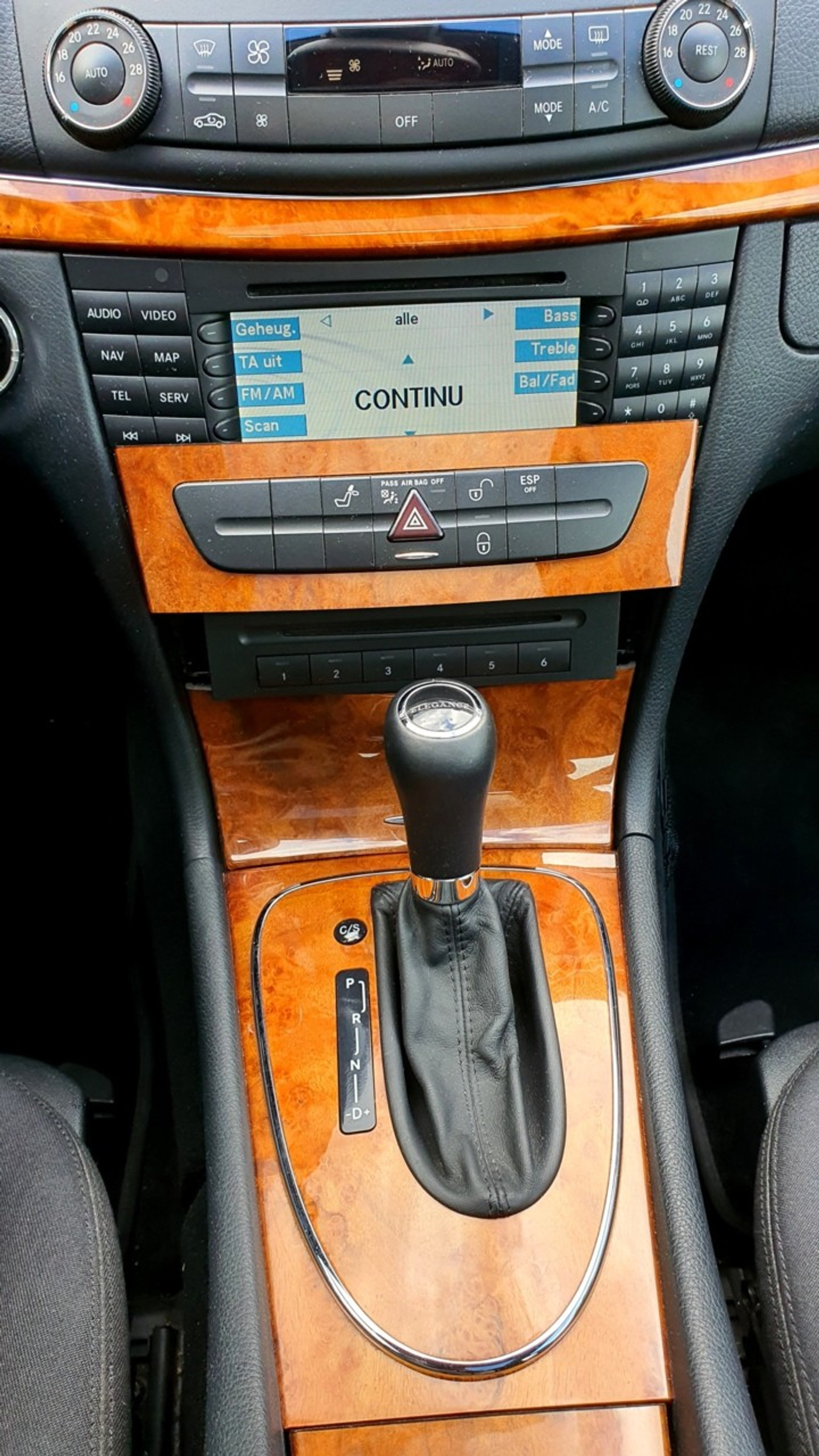 Foto van Mercedes-Benz E 220 CDI