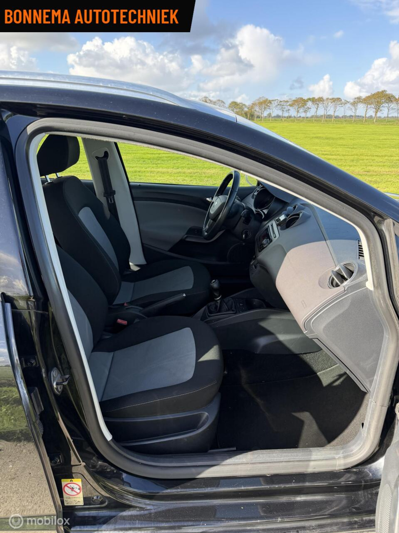Foto van Seat Ibiza ST