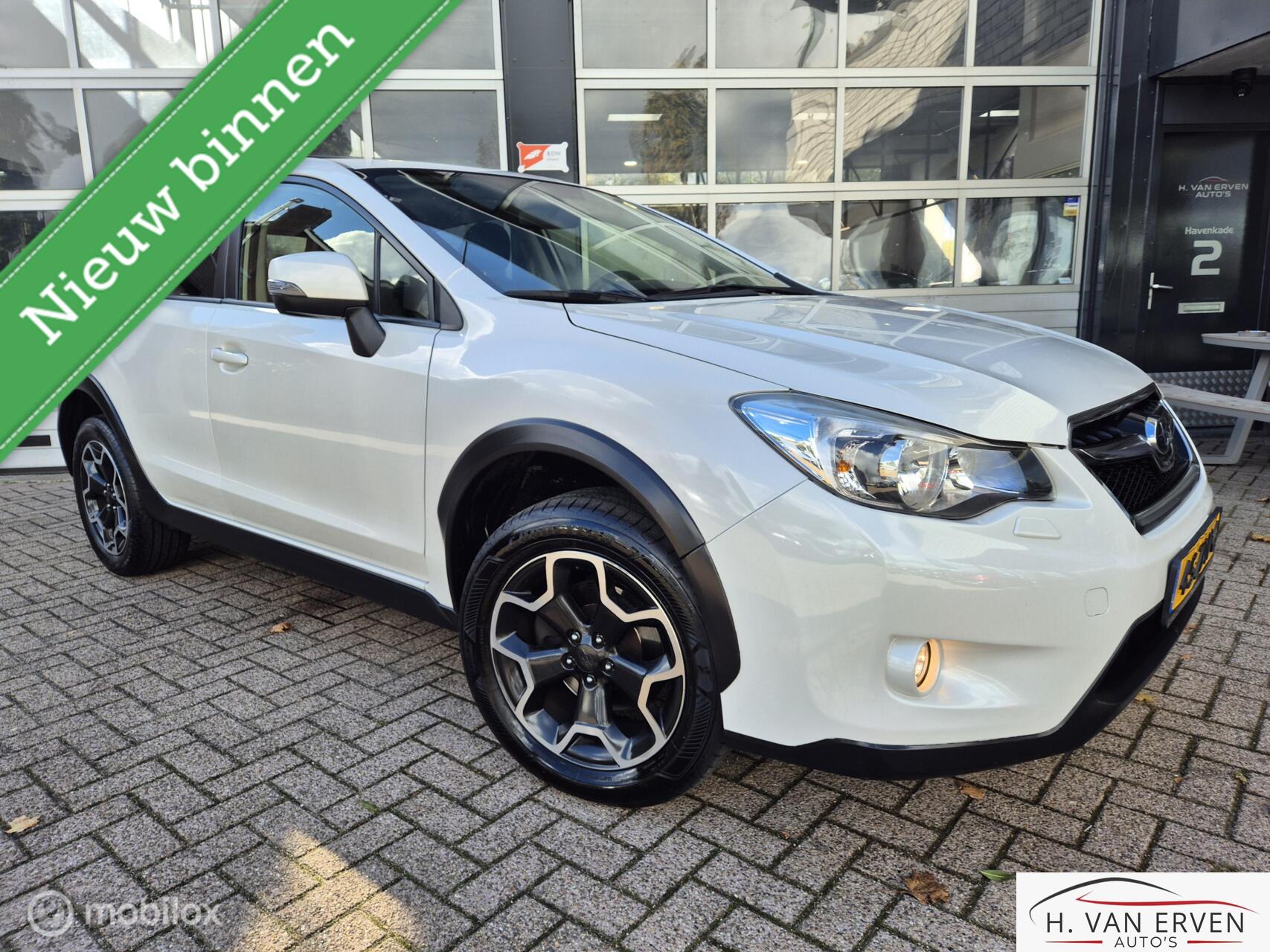Subaru Subaru XV 2.0i Executive AWD CAMERA NAVI LEDER 2012 - voorkant