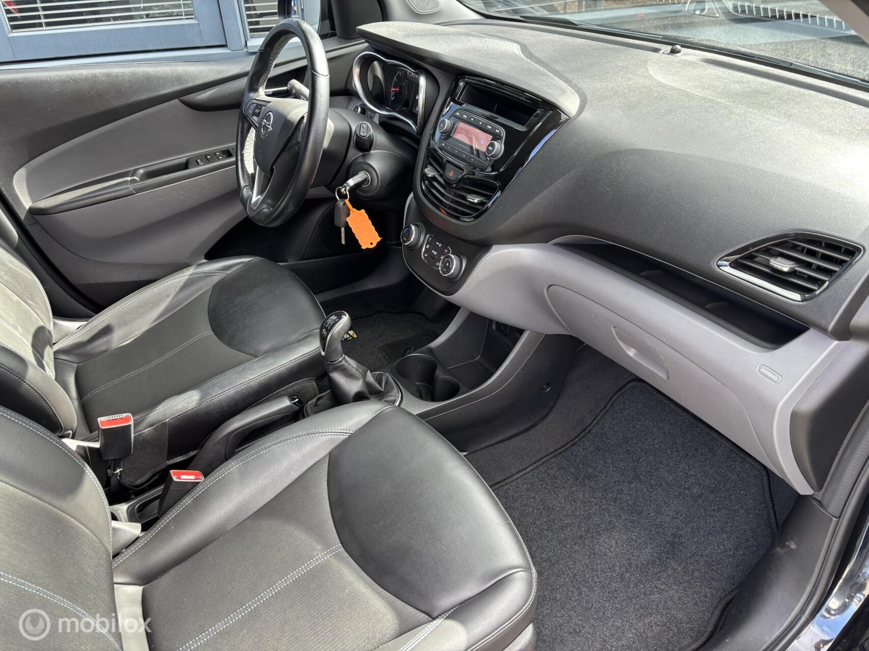 Foto van Opel Karl/viva