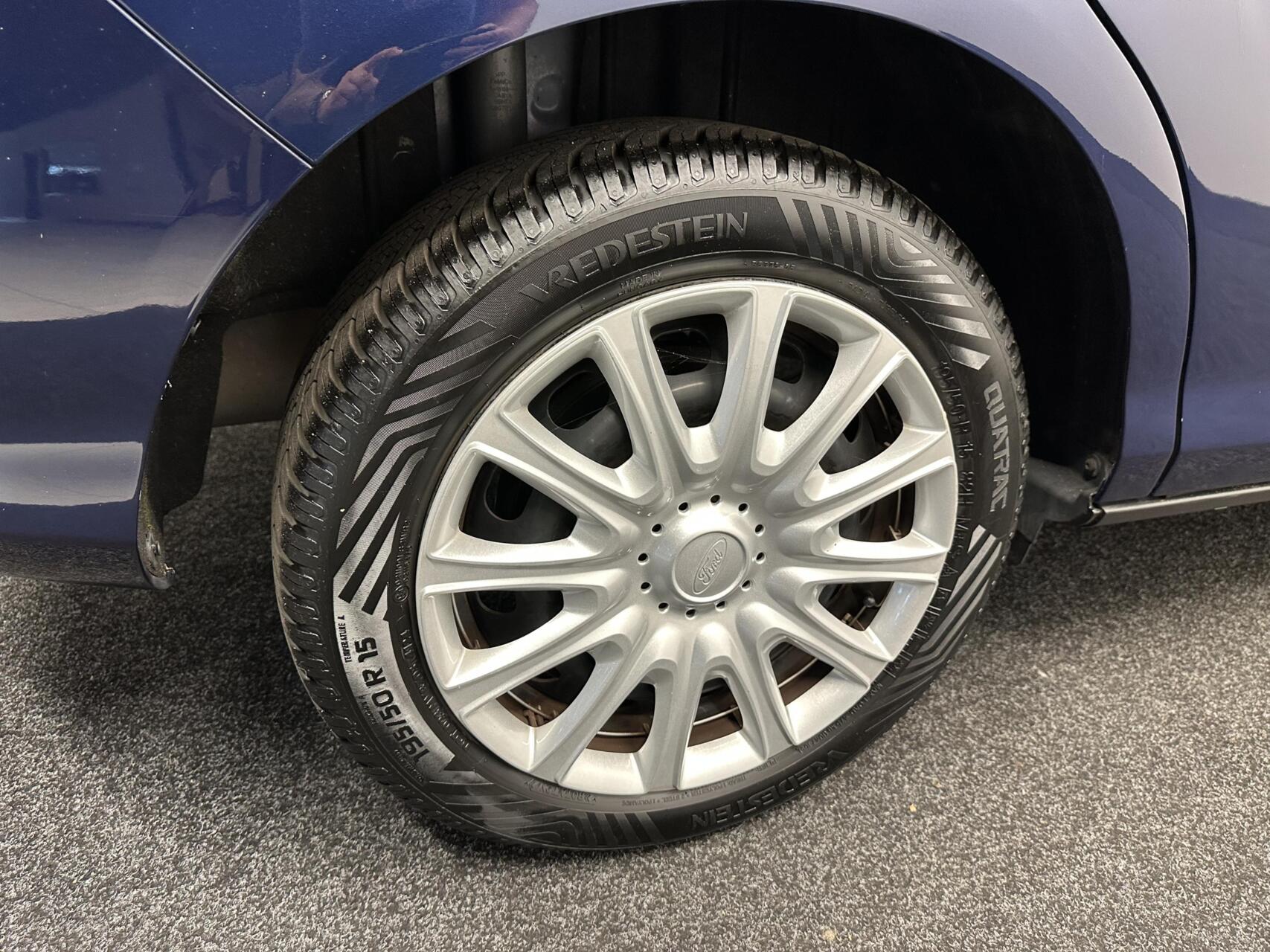 Foto van Ford B-max