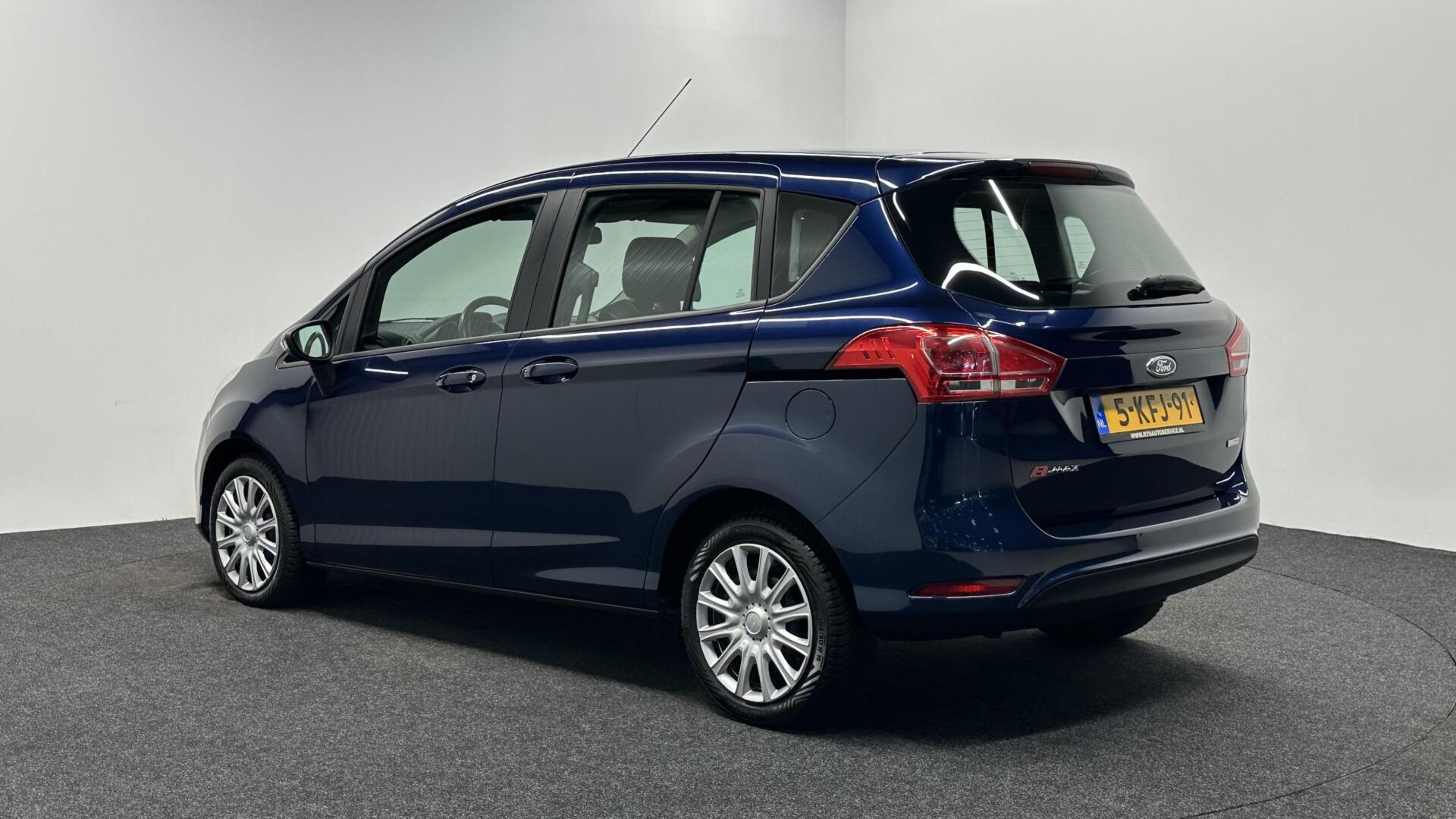 Foto van Ford B-max