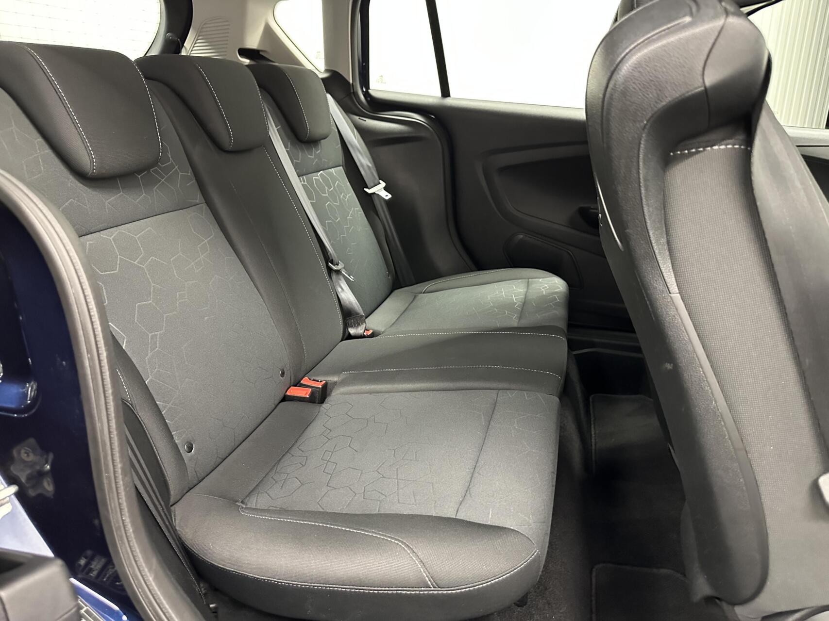 Foto van Ford B-max