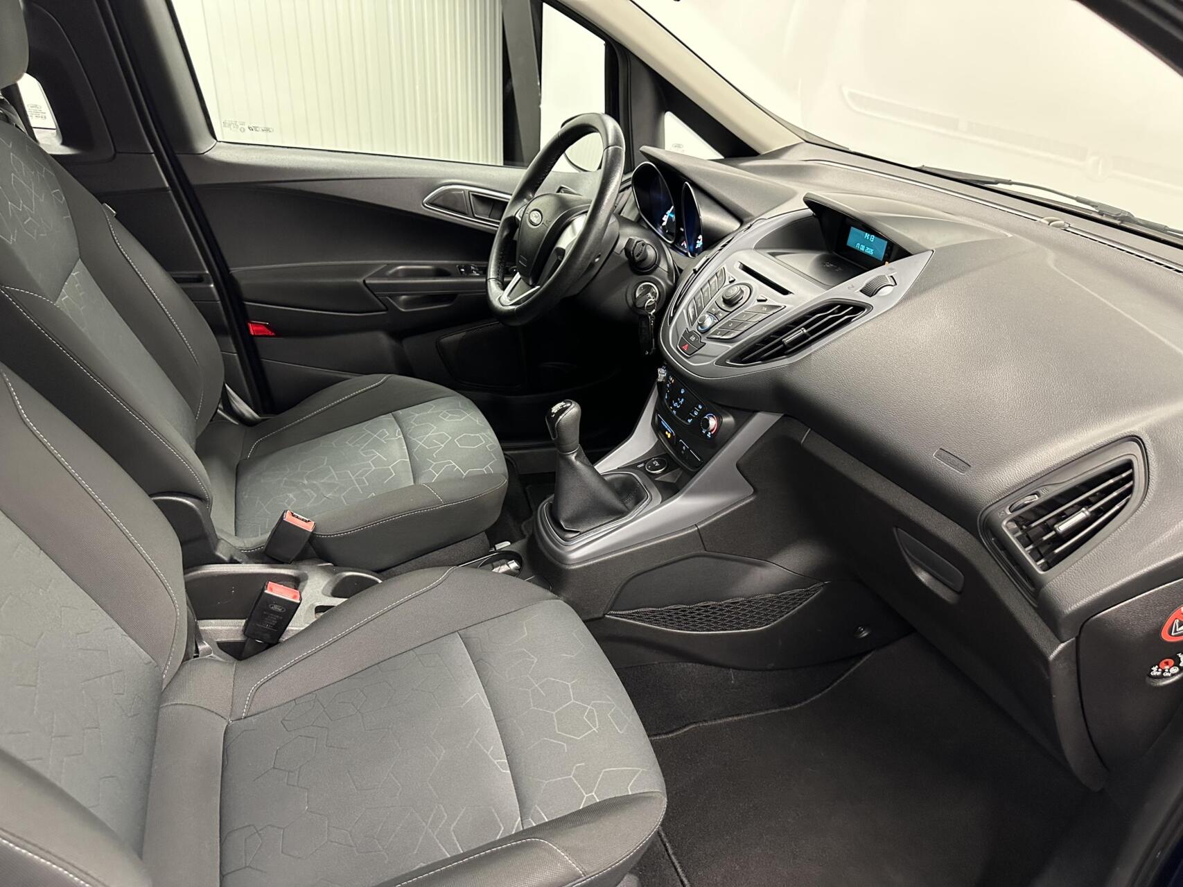 Foto van Ford B-max