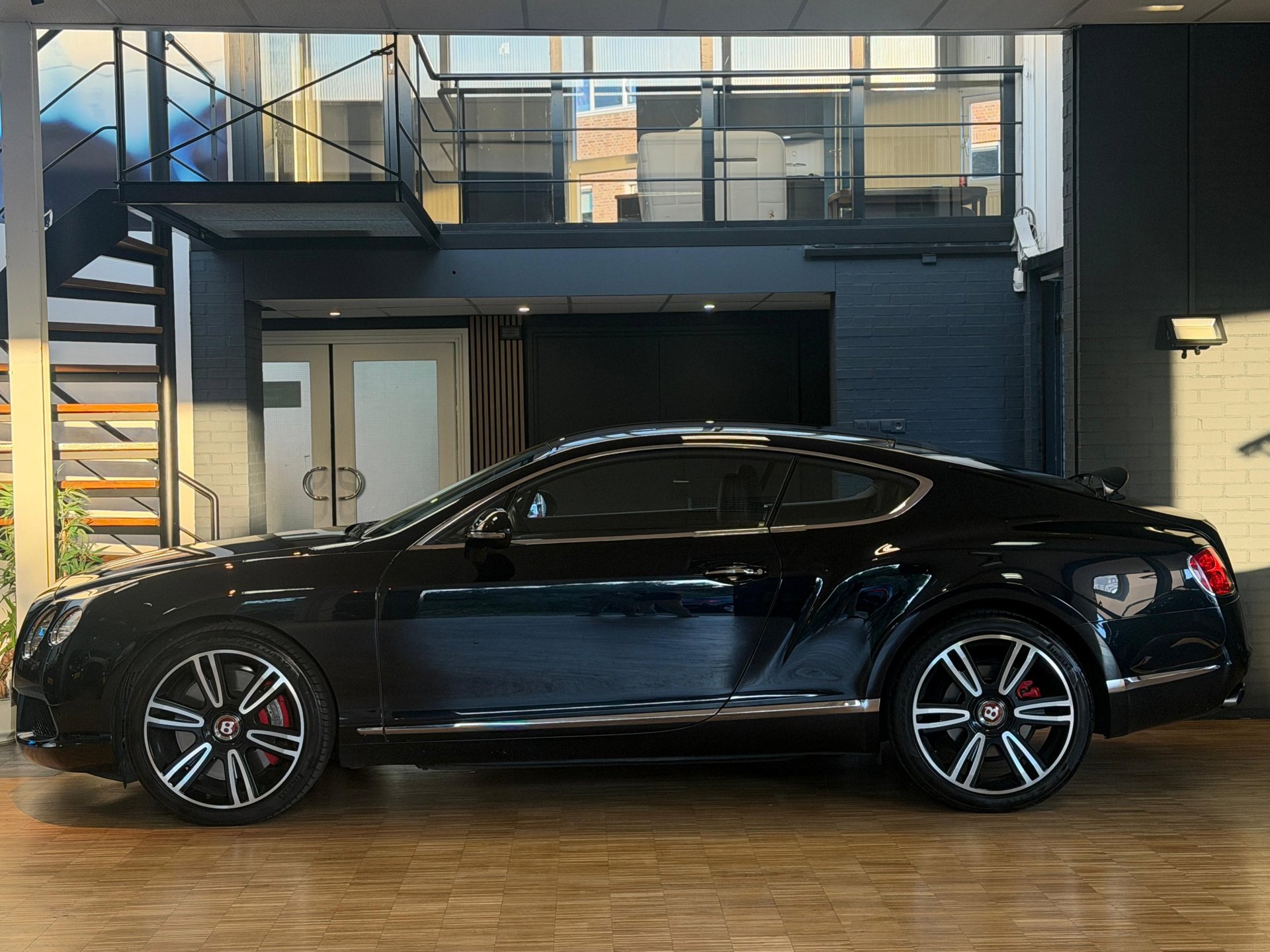 Foto van Bentley Bentley Continental GT V8