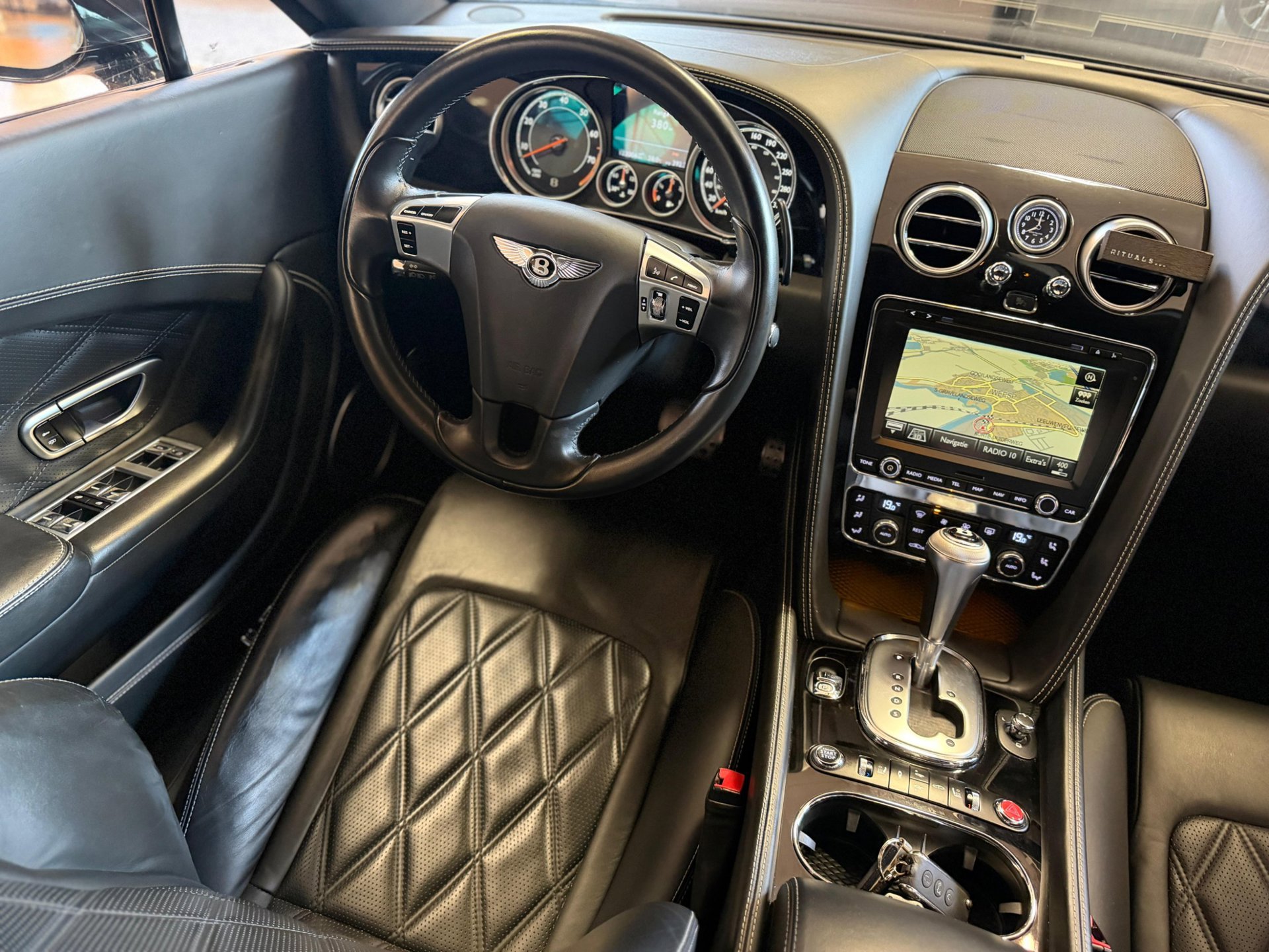 Foto van Bentley Bentley Continental GT V8