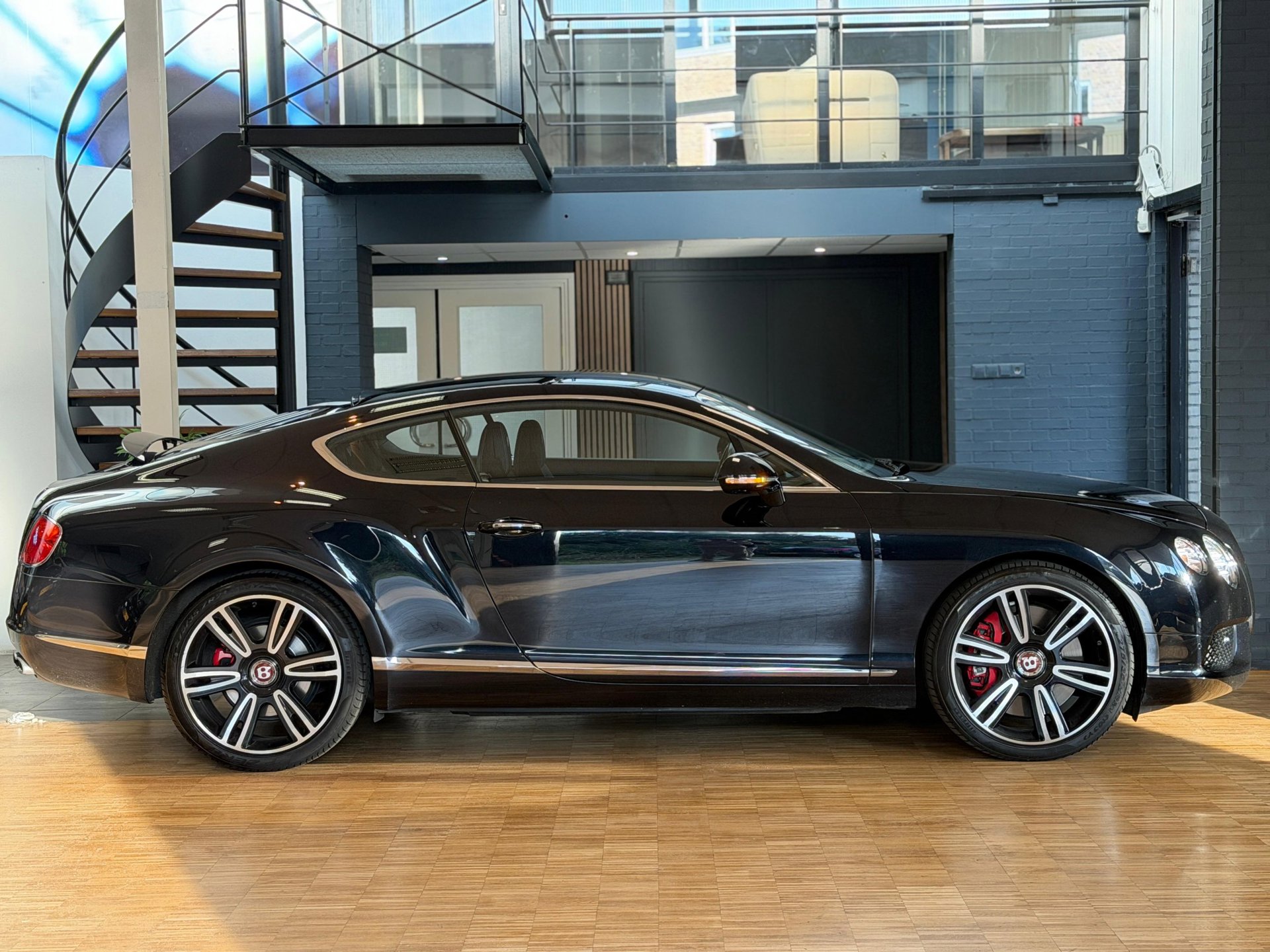 Foto van Bentley Bentley Continental GT V8