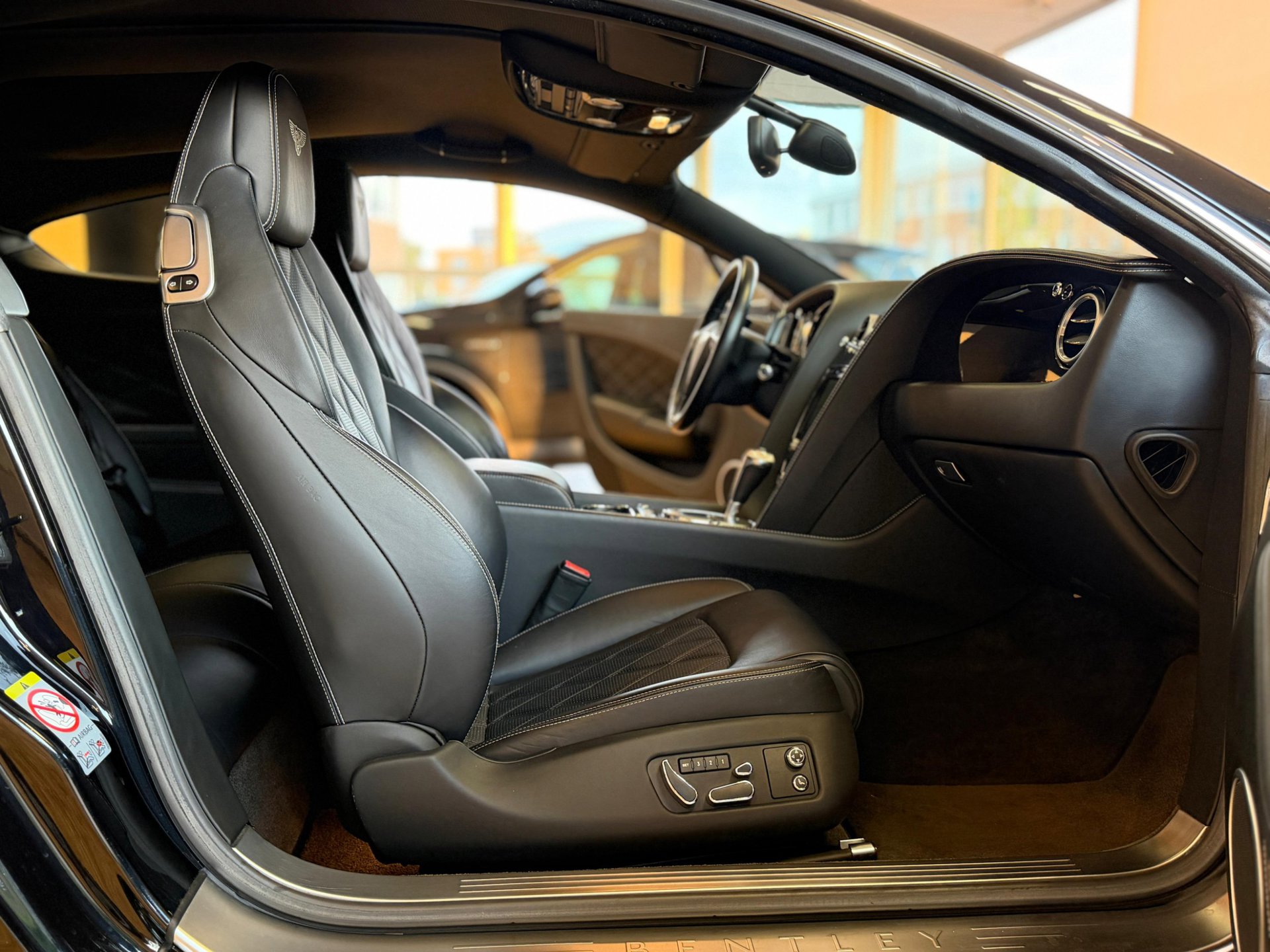 Foto van Bentley Bentley Continental GT V8