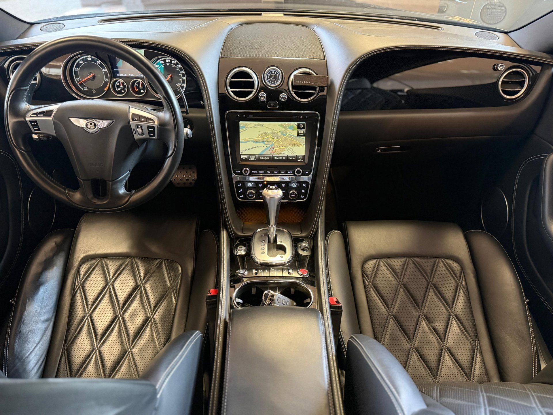 Foto van Bentley Bentley Continental GT V8