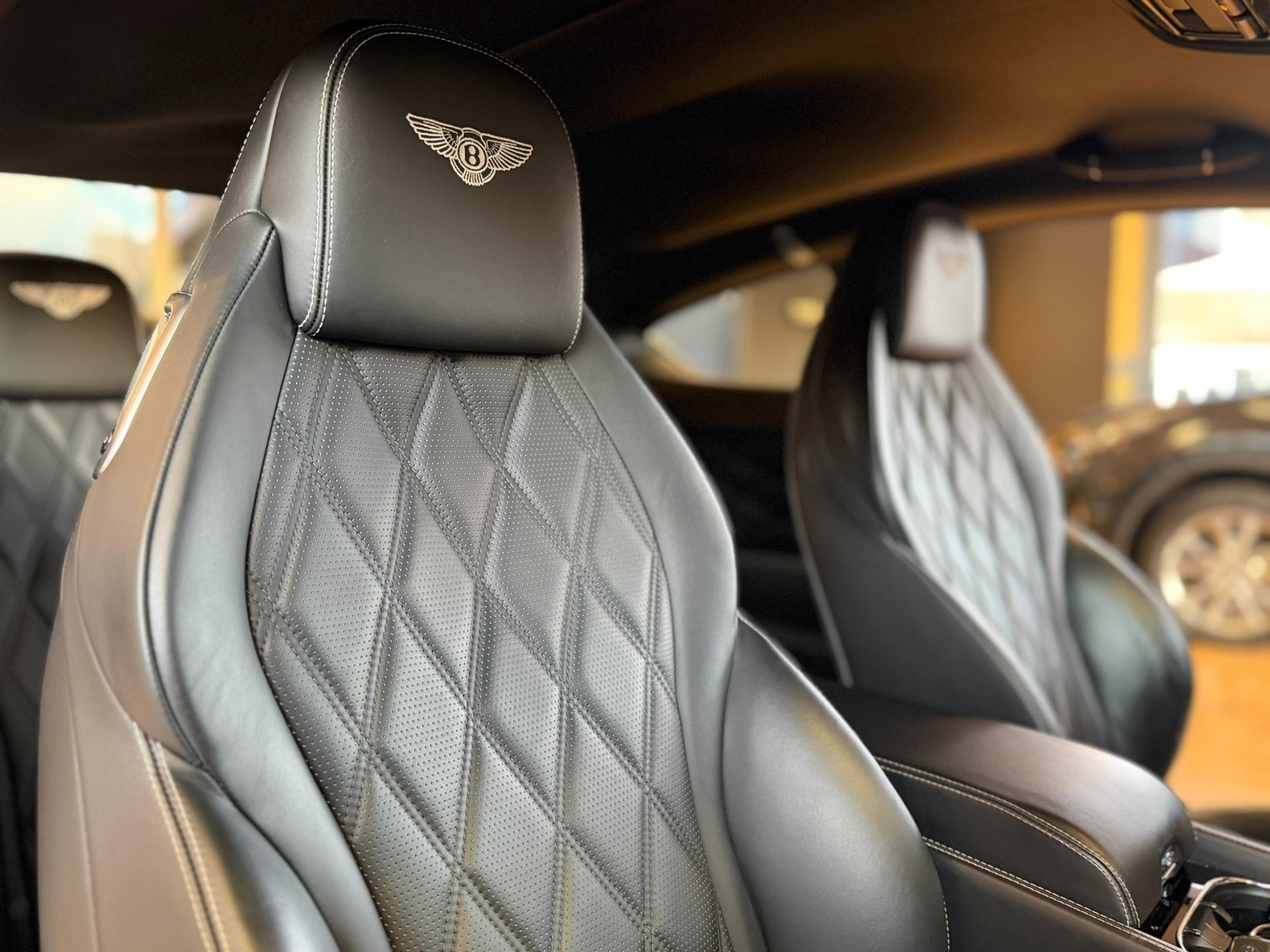 Foto van Bentley Bentley Continental GT V8