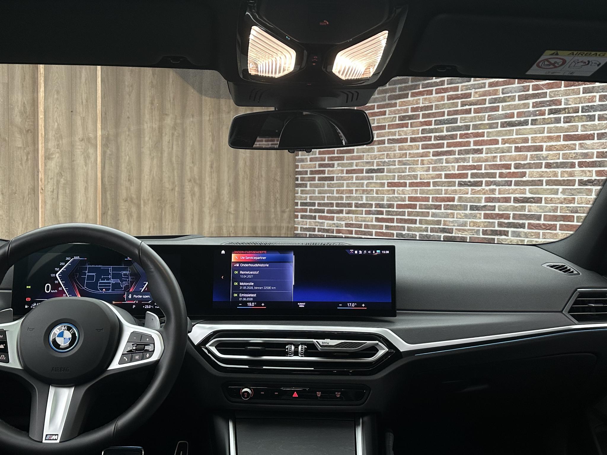 Foto van BMW 330e