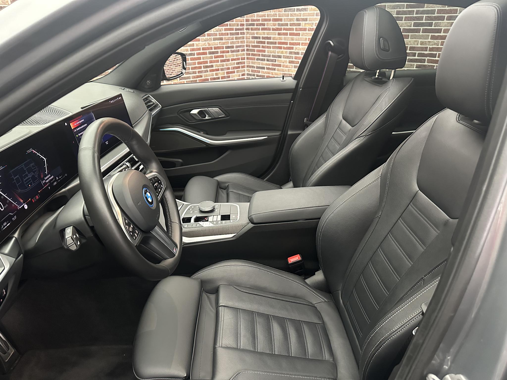 Foto van BMW 330e