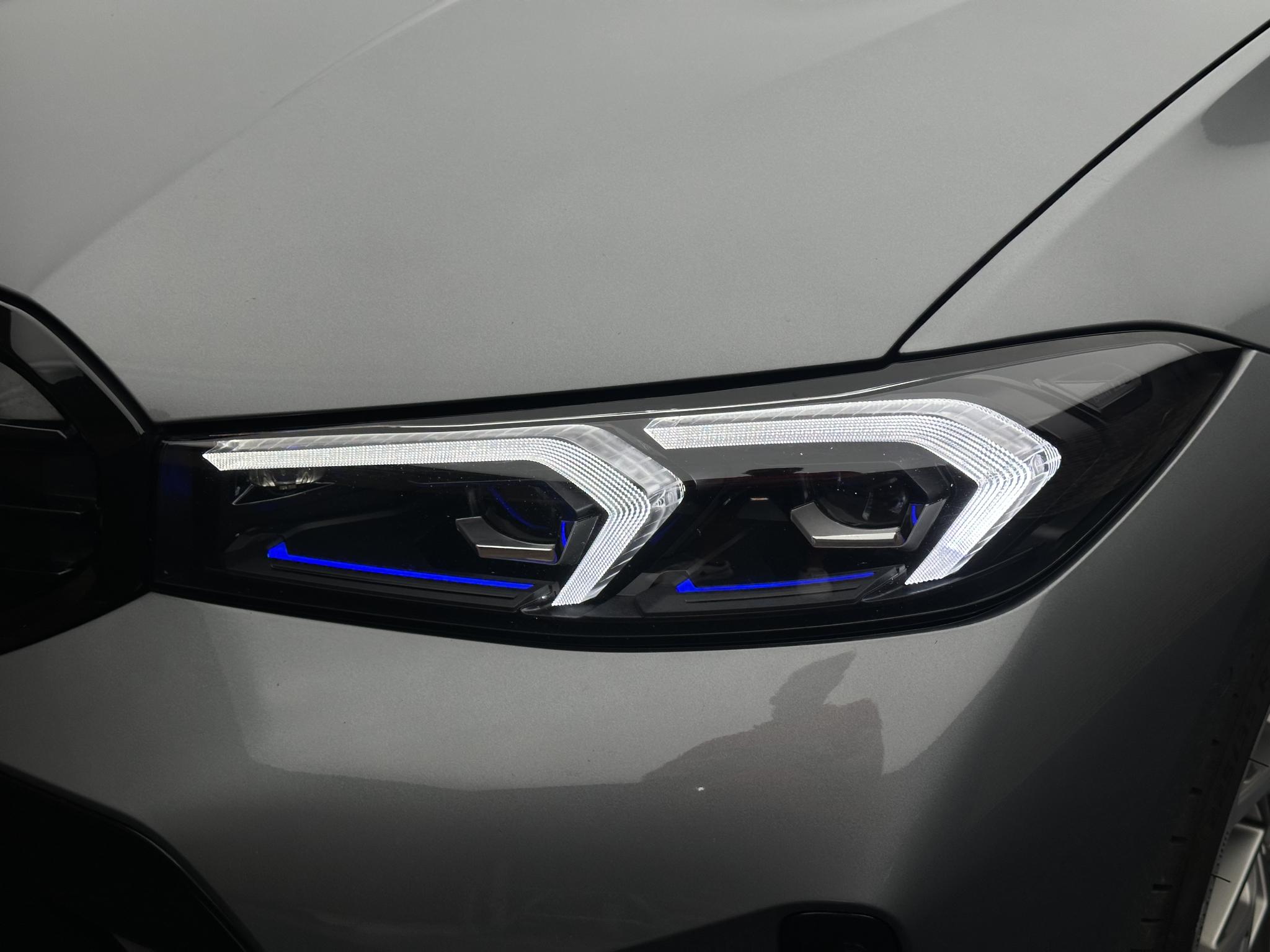 Foto van BMW 330e