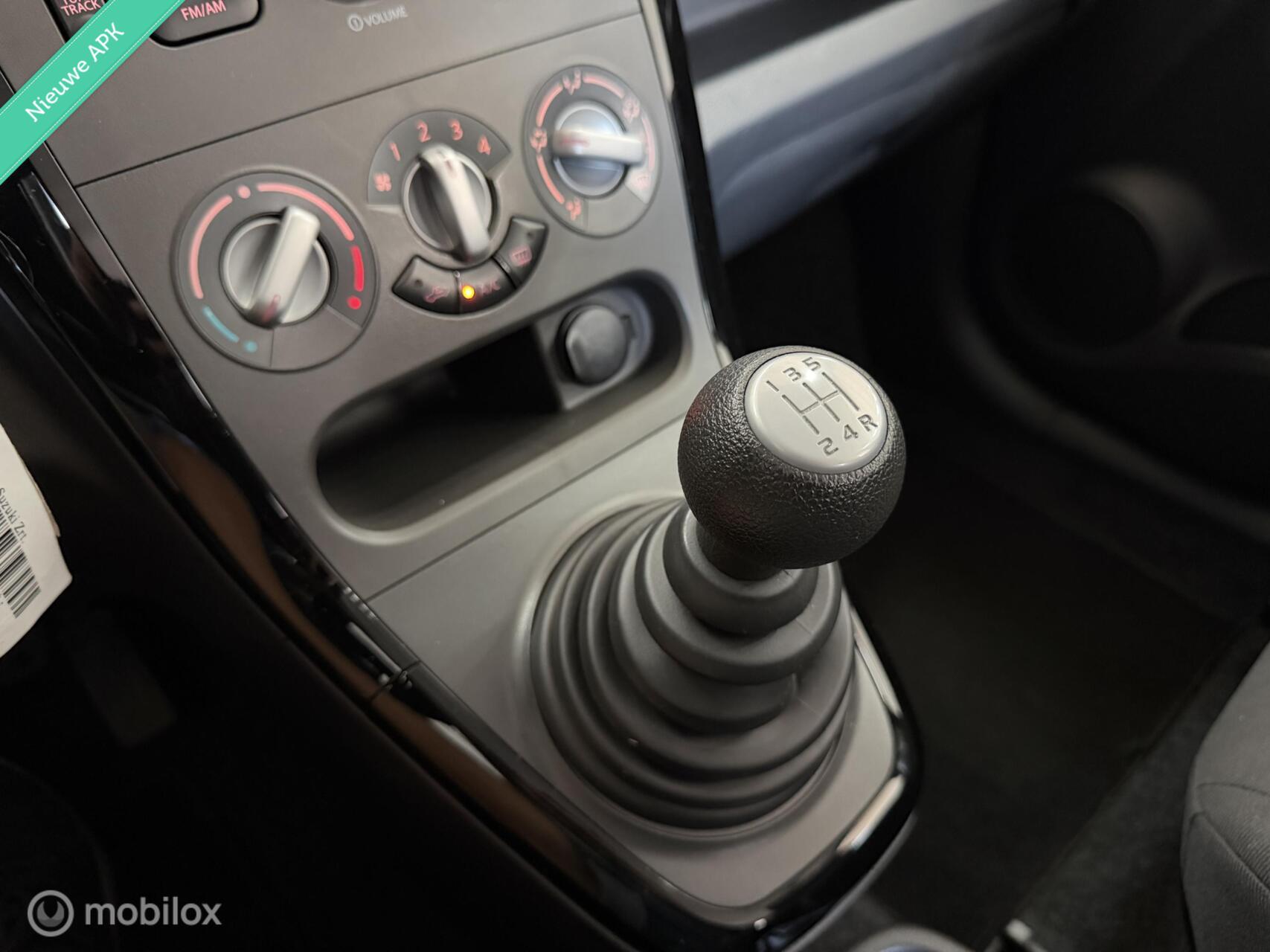 Foto van Suzuki Splash