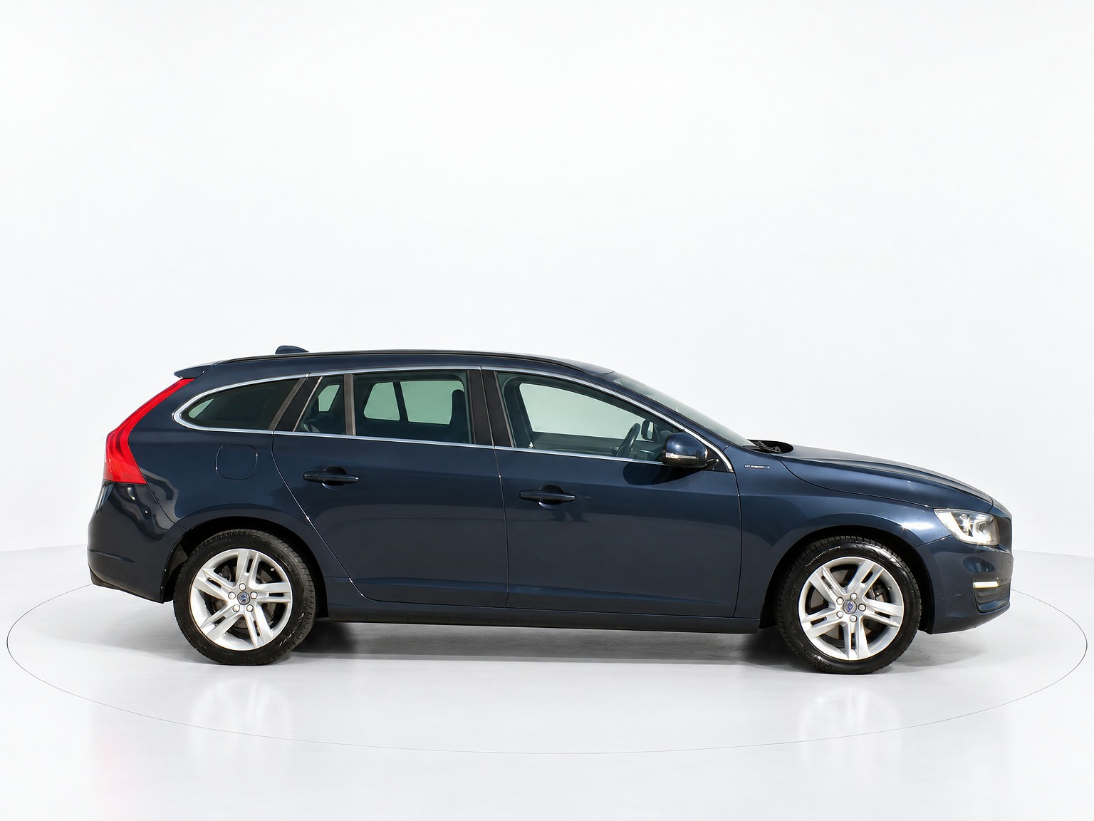 Foto van Volvo V60 Plug In Hybrid