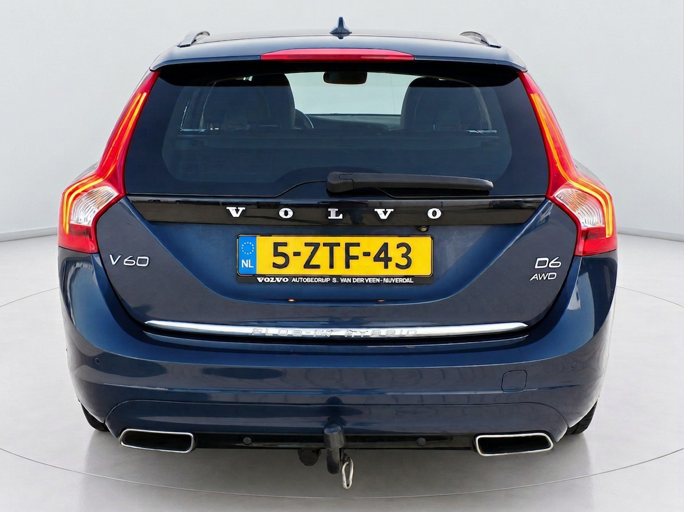 Foto van Volvo V60 Plug In Hybrid