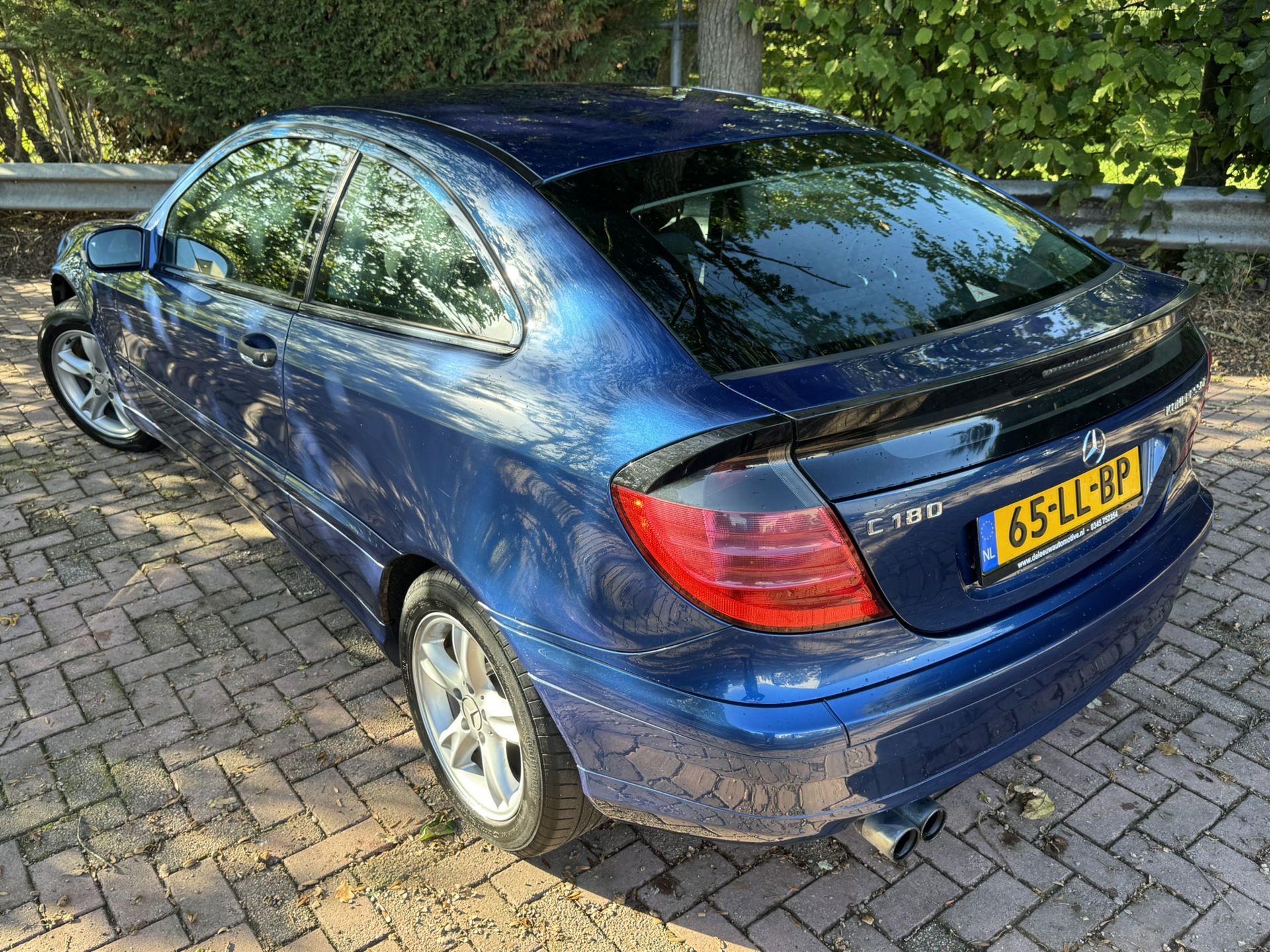Foto van Mercedes-Benz C 180 Kompressor