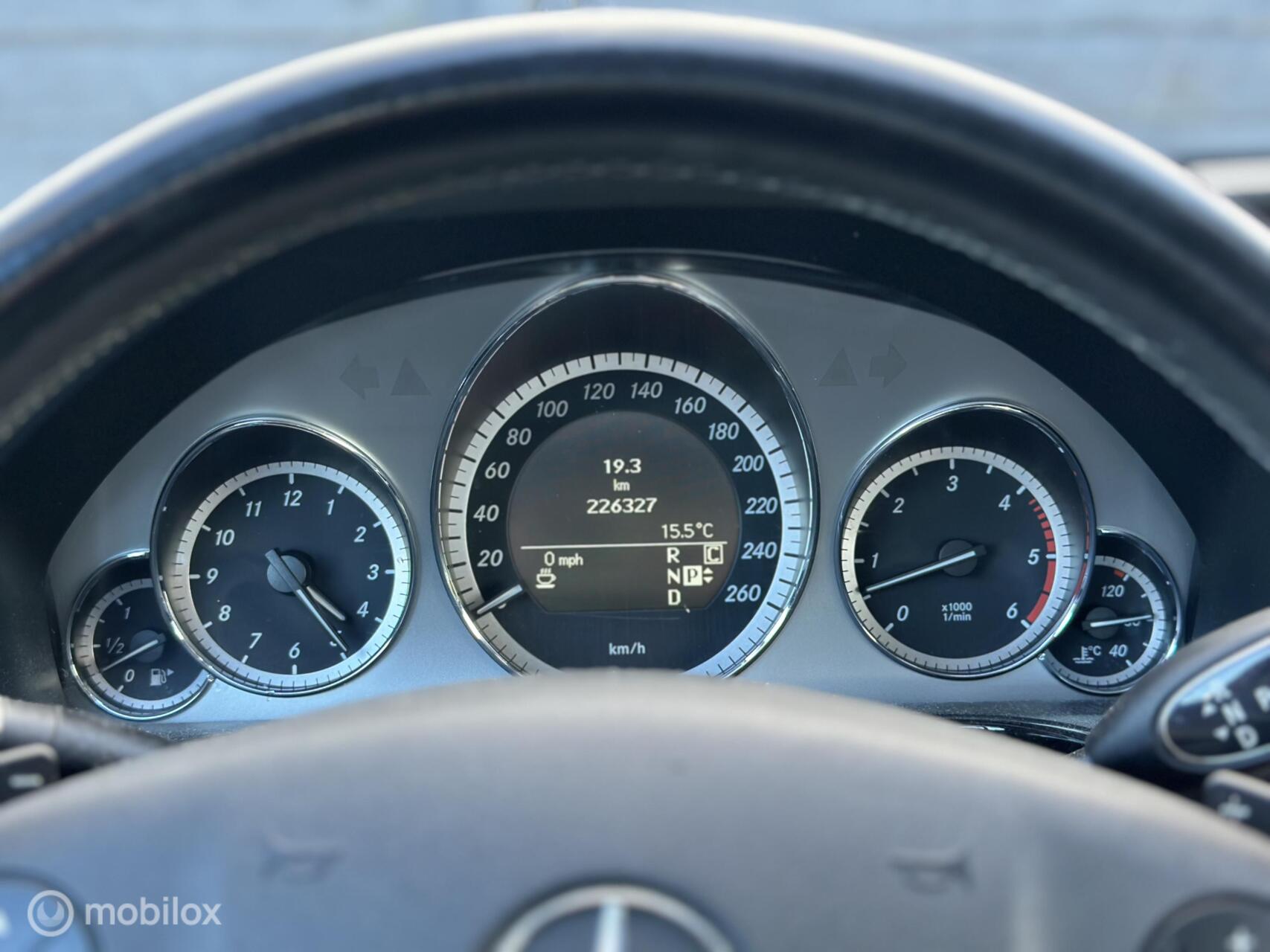 Foto van Mercedes-Benz E 350 CDI