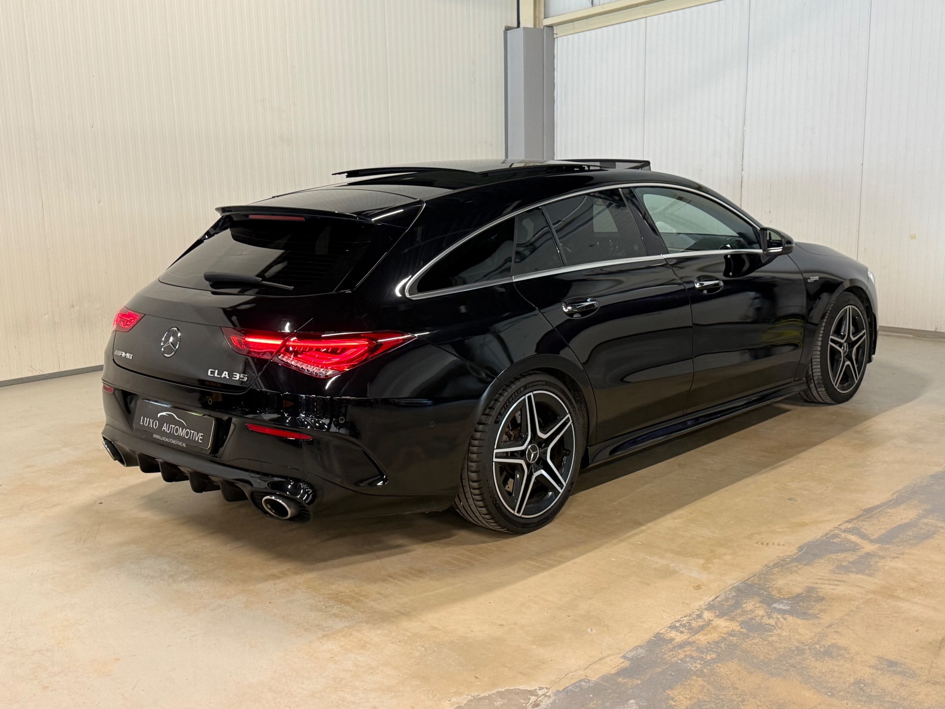 Foto van Mercedes-Benz AMG Cla 35
