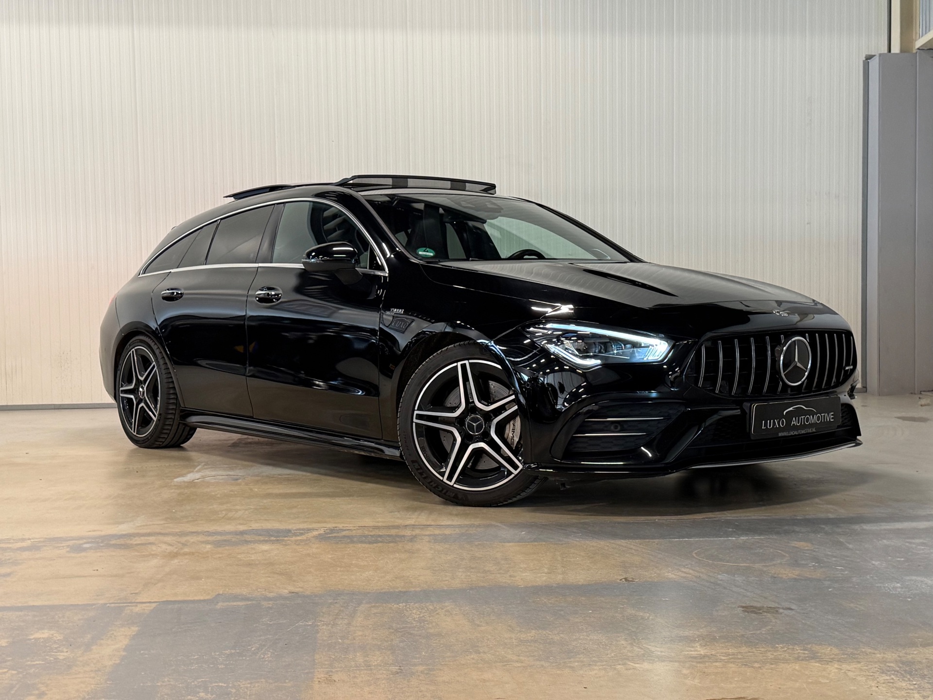 Foto van Mercedes-Benz AMG Cla 35
