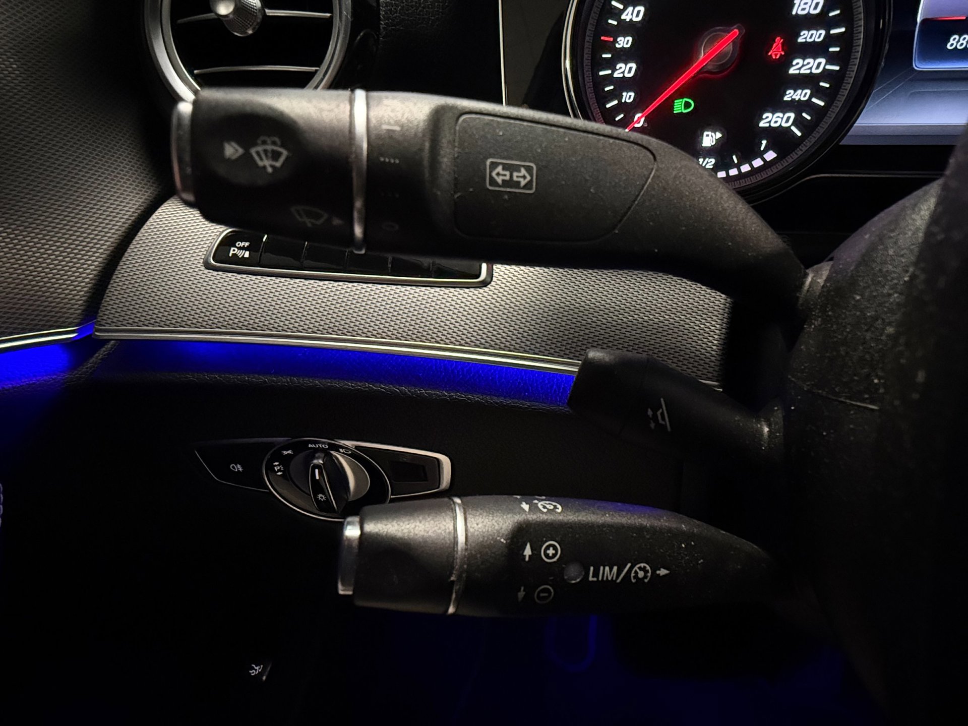Foto van Mercedes-Benz E 350 E
