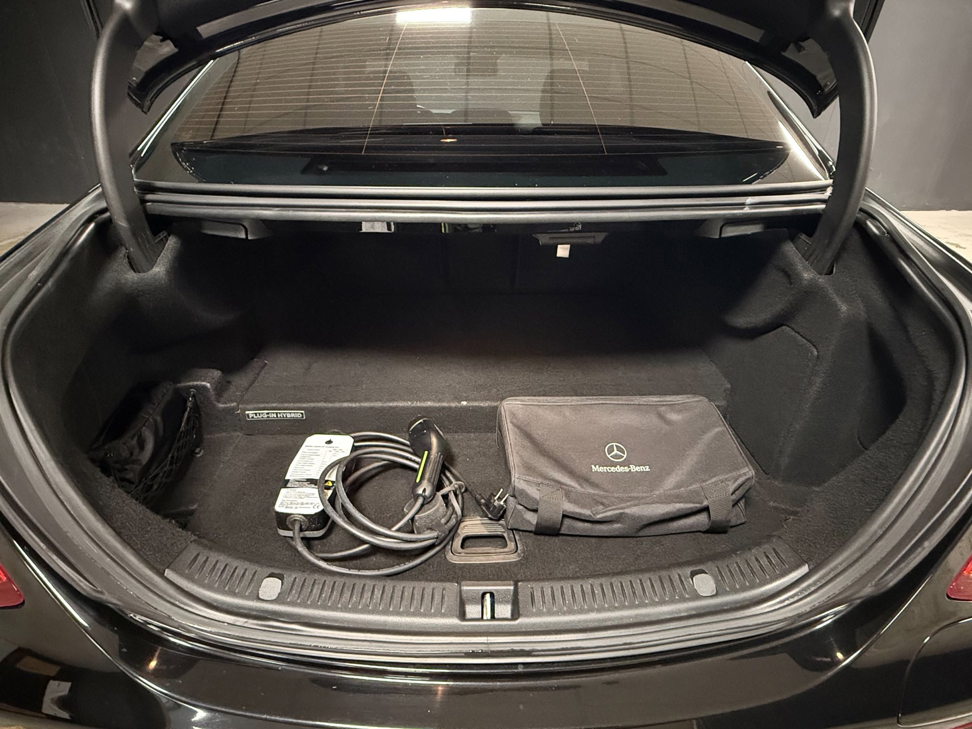 Foto van Mercedes-Benz E 350 E