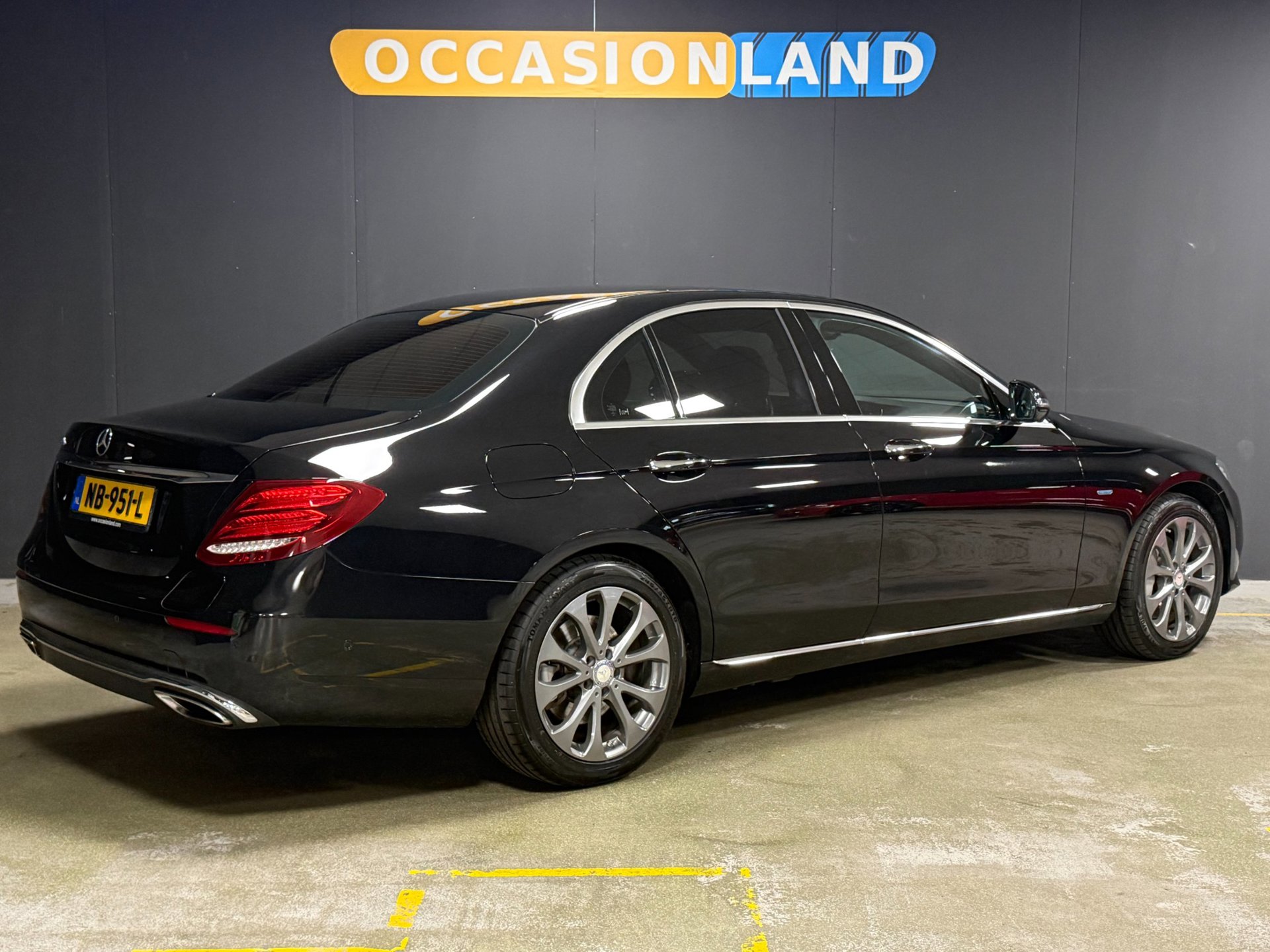 Foto van Mercedes-Benz E 350 E