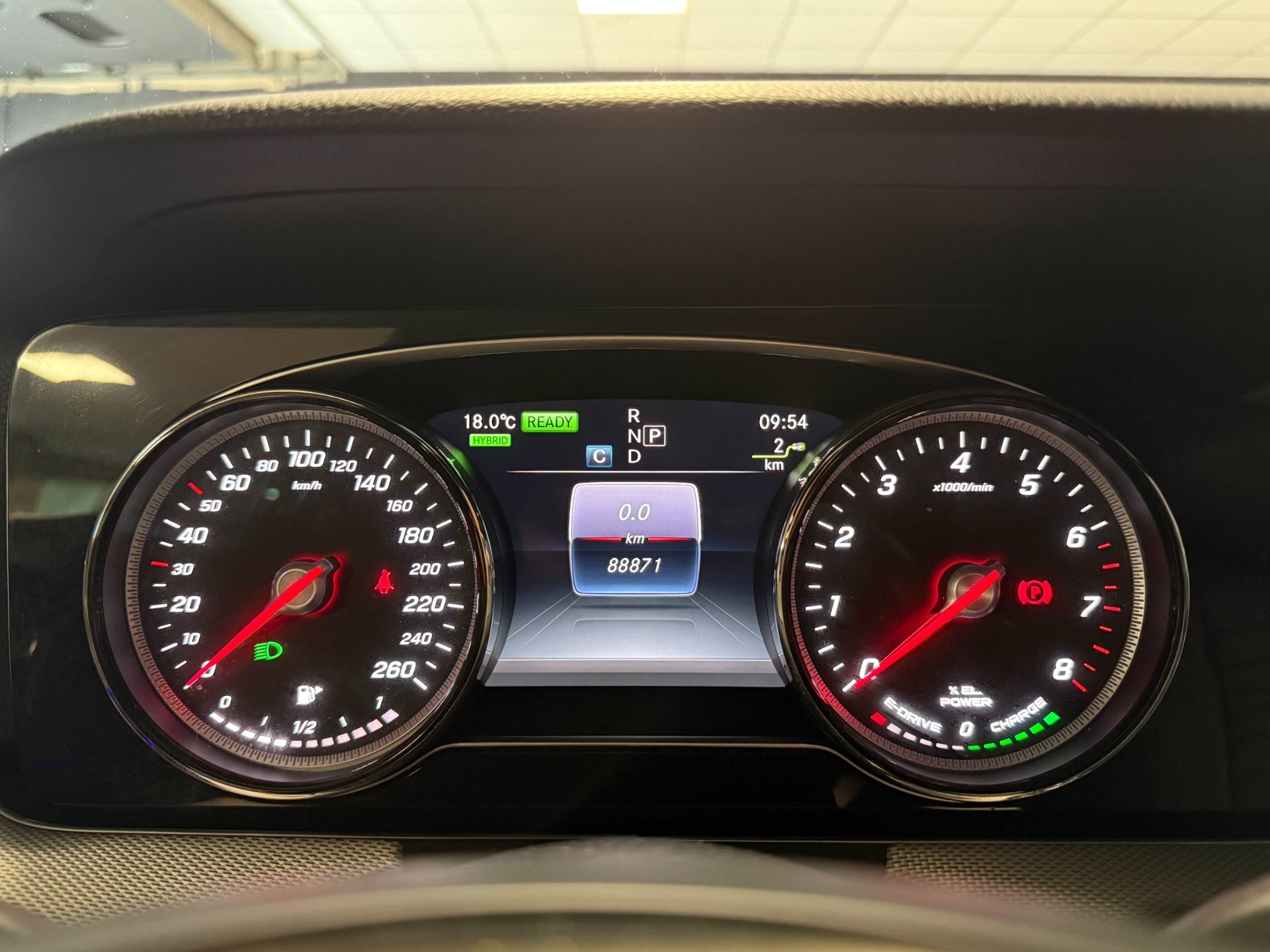 Foto van Mercedes-Benz E 350 E