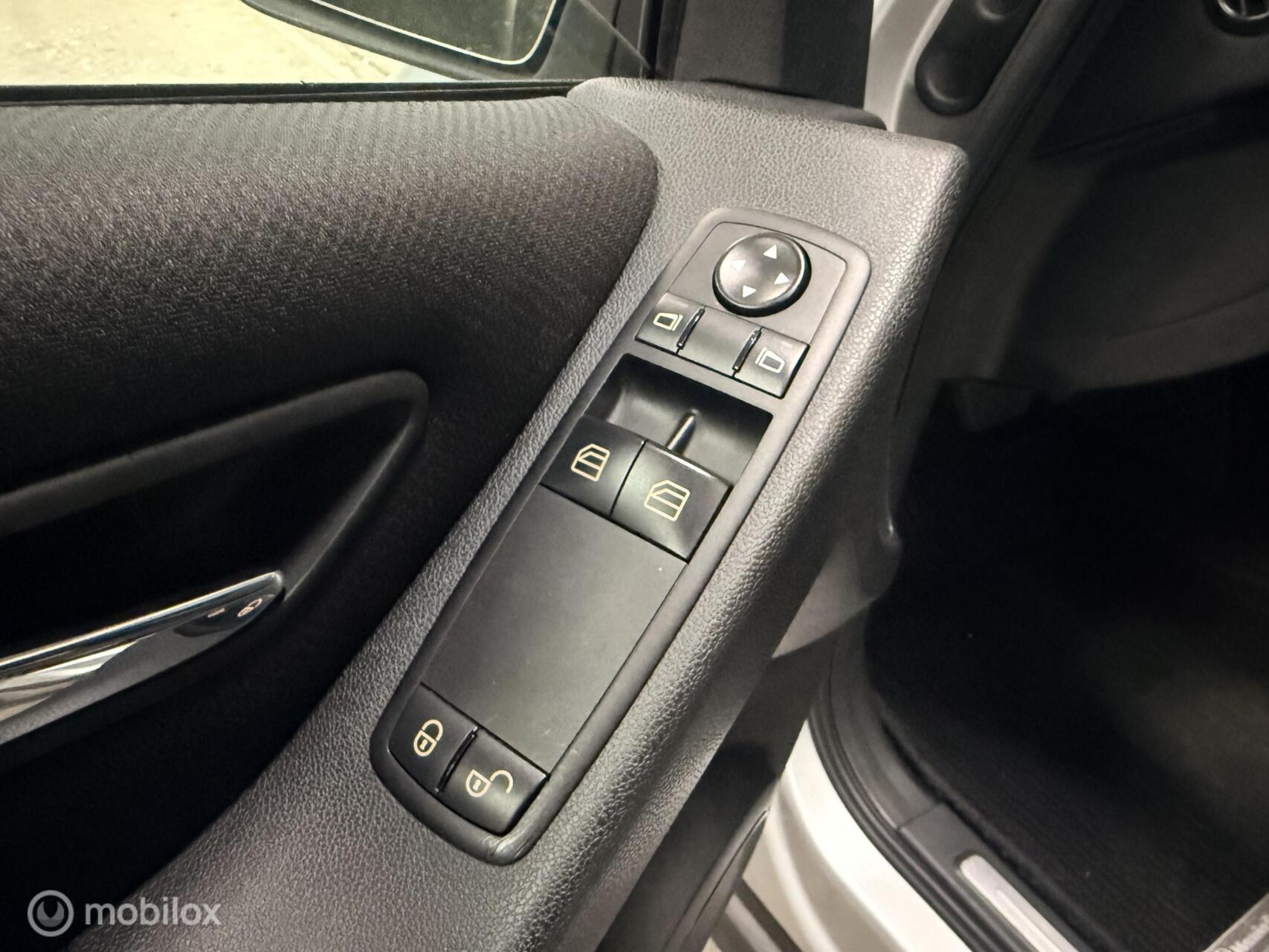 Foto van Mercedes-Benz A 170