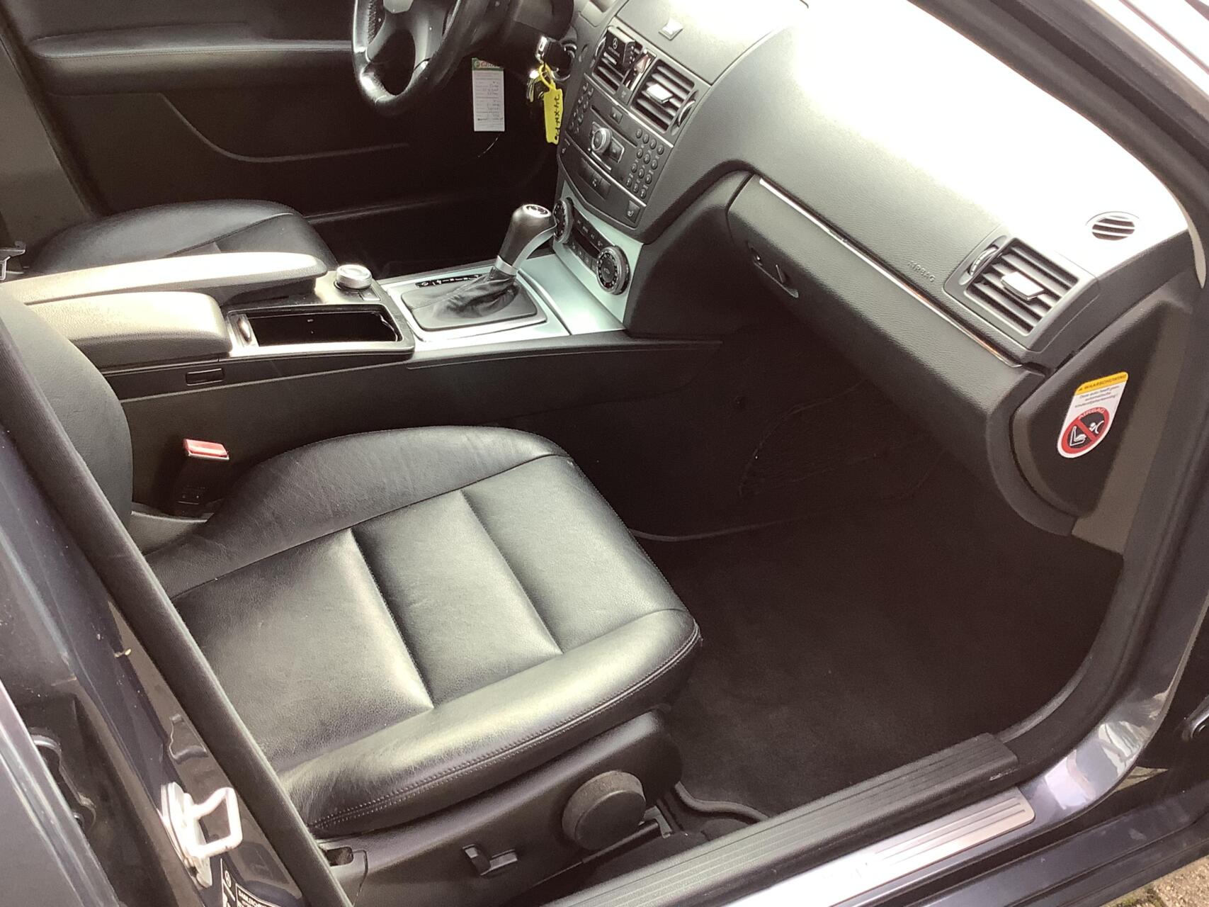 Foto van Mercedes-Benz C 280