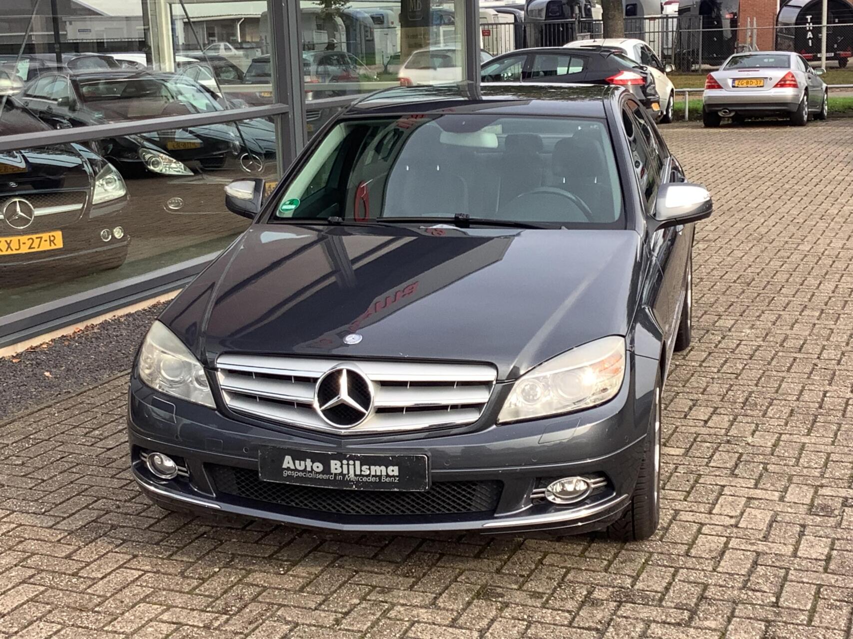 Foto van Mercedes-Benz C 280