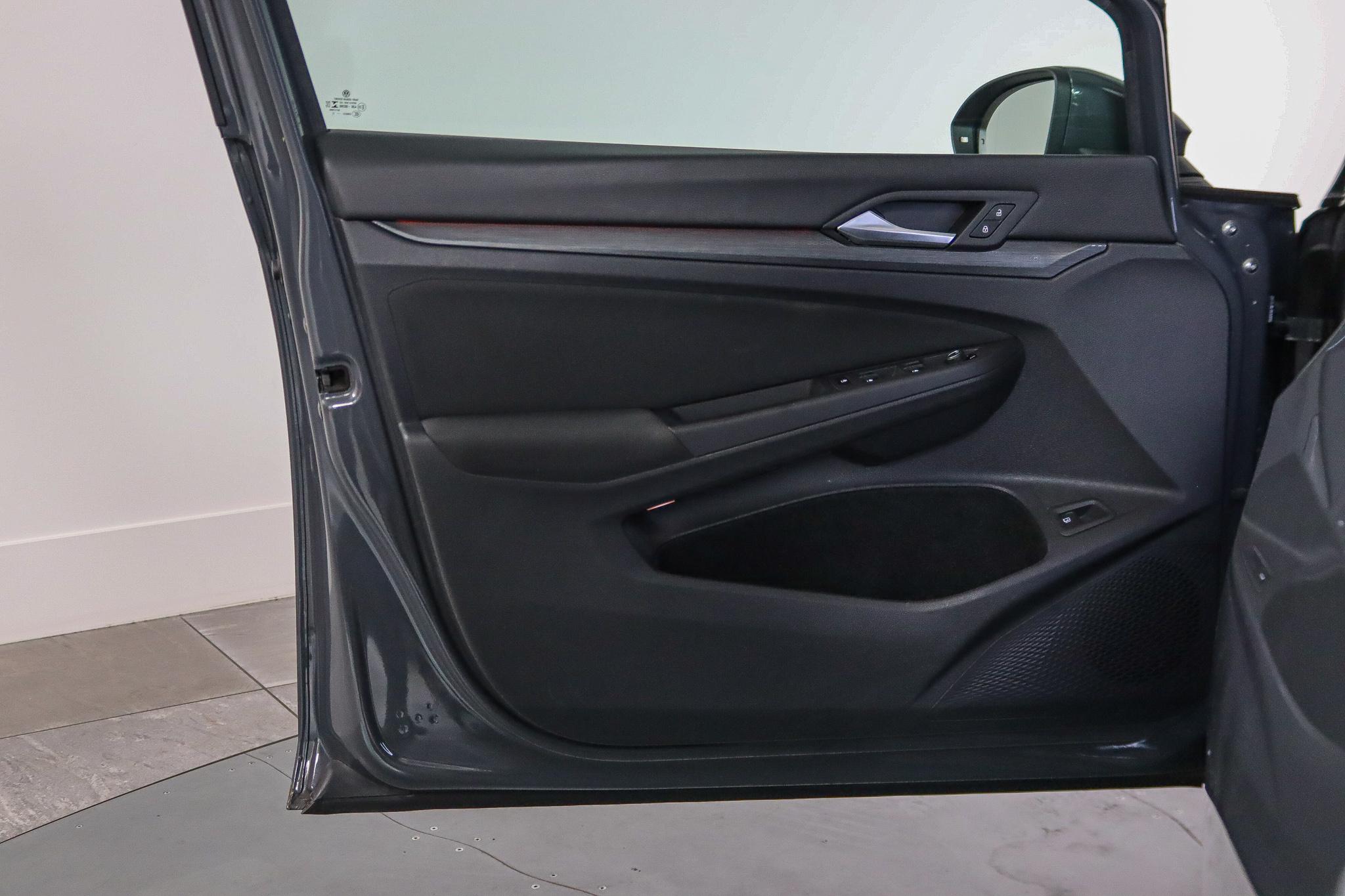 Foto van Volkswagen Golf GTE
