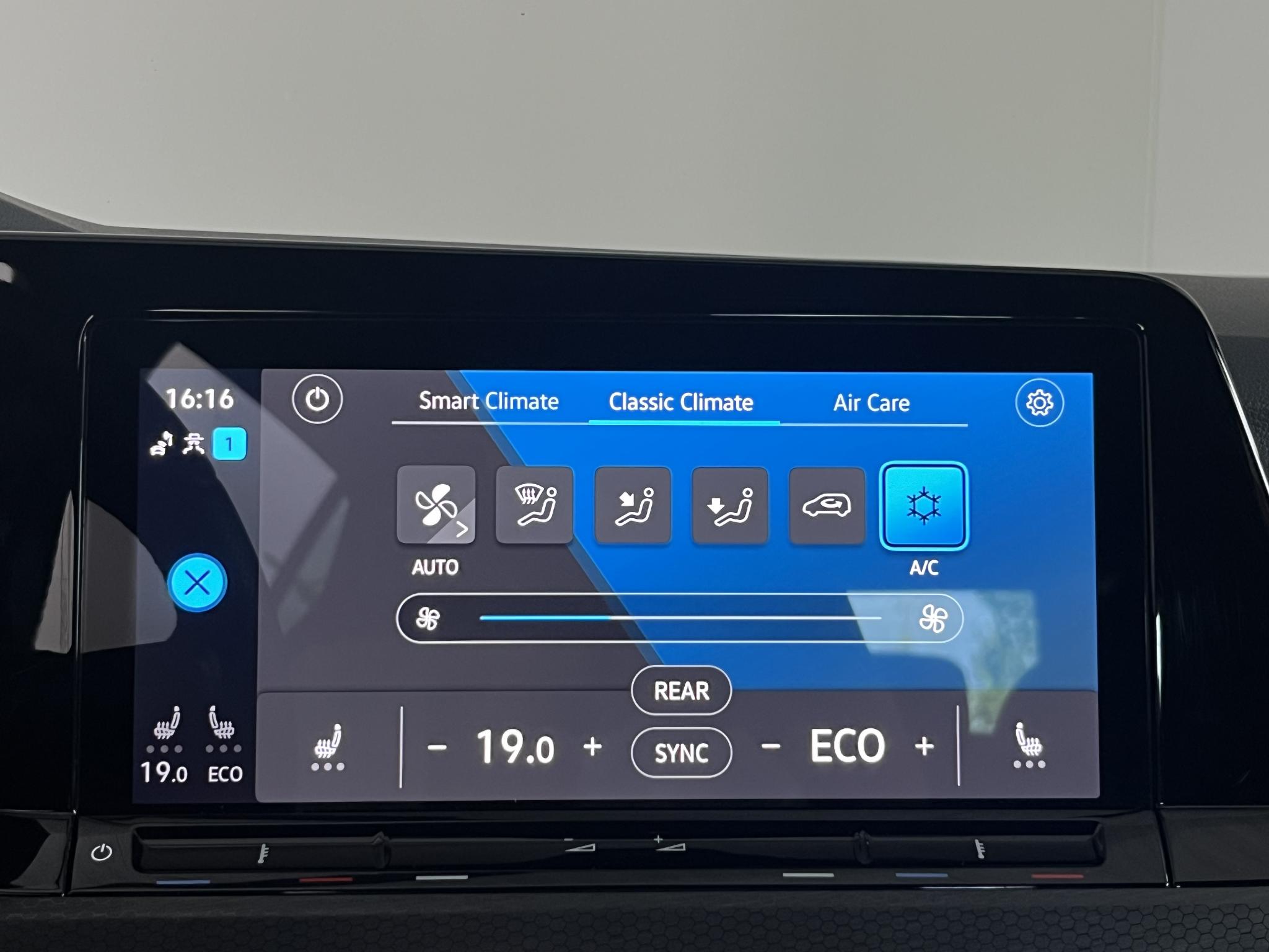 Foto van Volkswagen Golf GTE