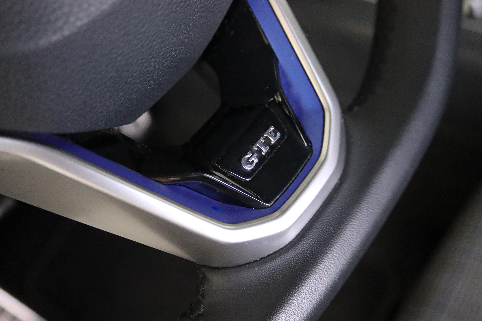 Foto van Volkswagen Golf GTE