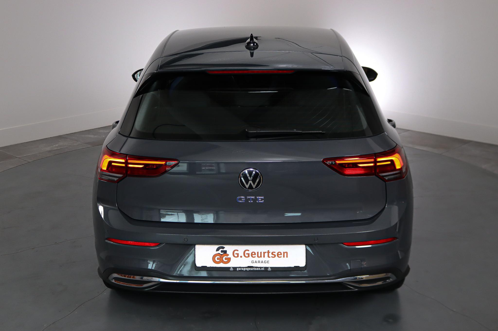 Foto van Volkswagen Golf GTE