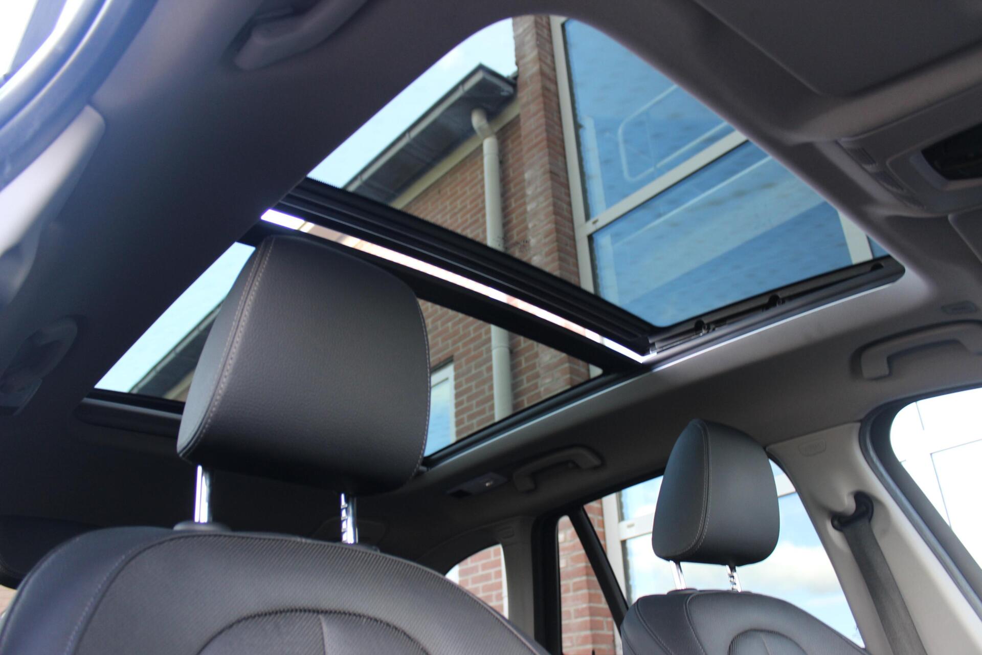 Foto van BMW X1 Sdrive18i