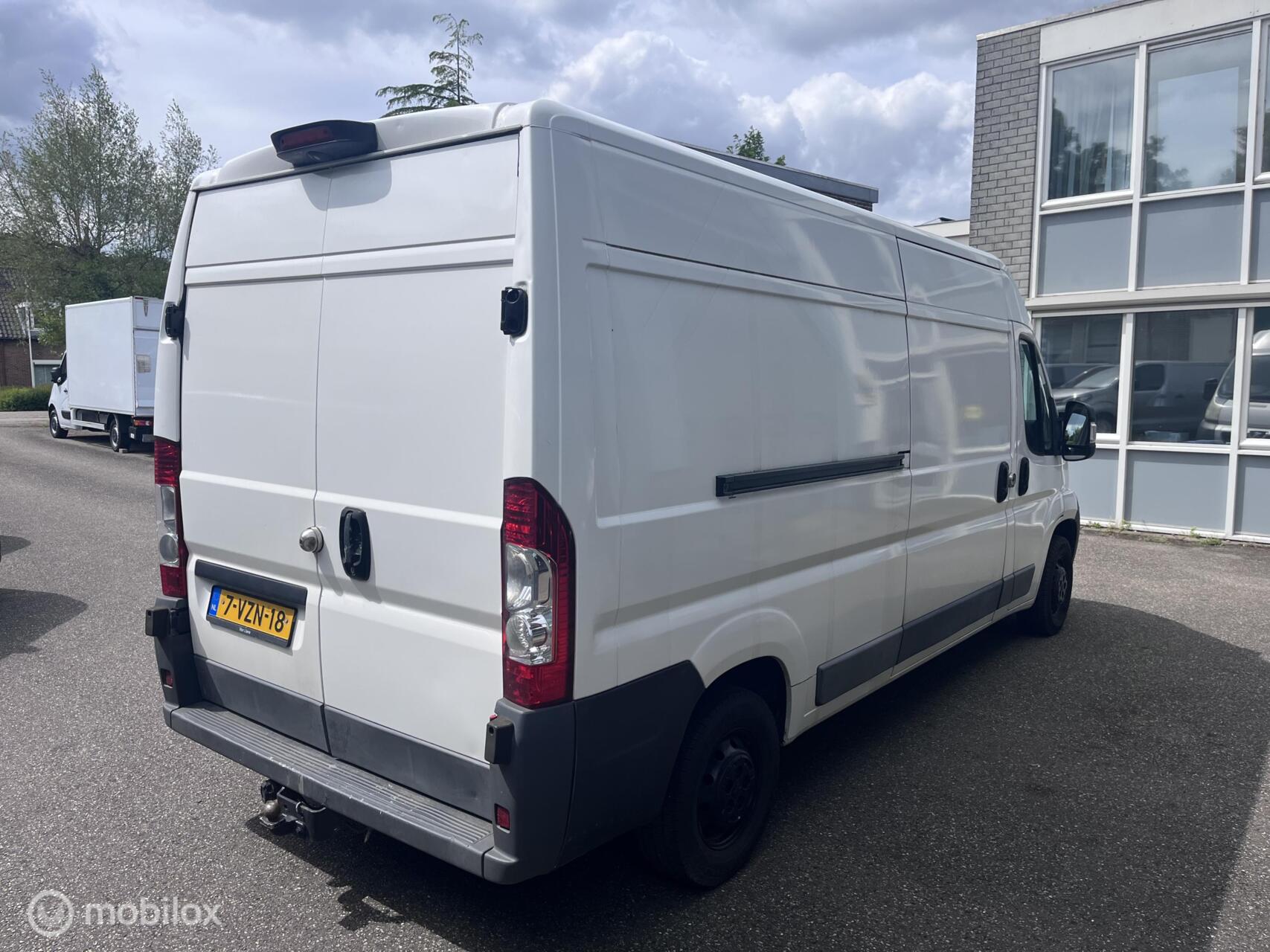 Foto van Peugeot Peugeot Boxer