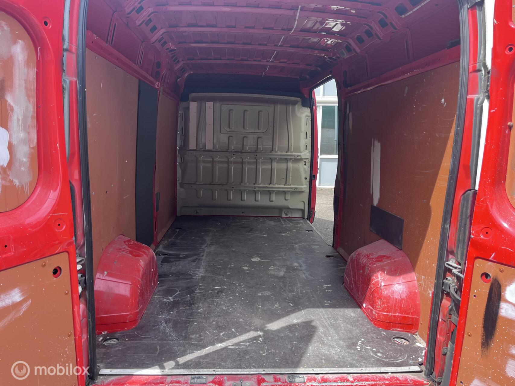Foto van Peugeot Peugeot Boxer