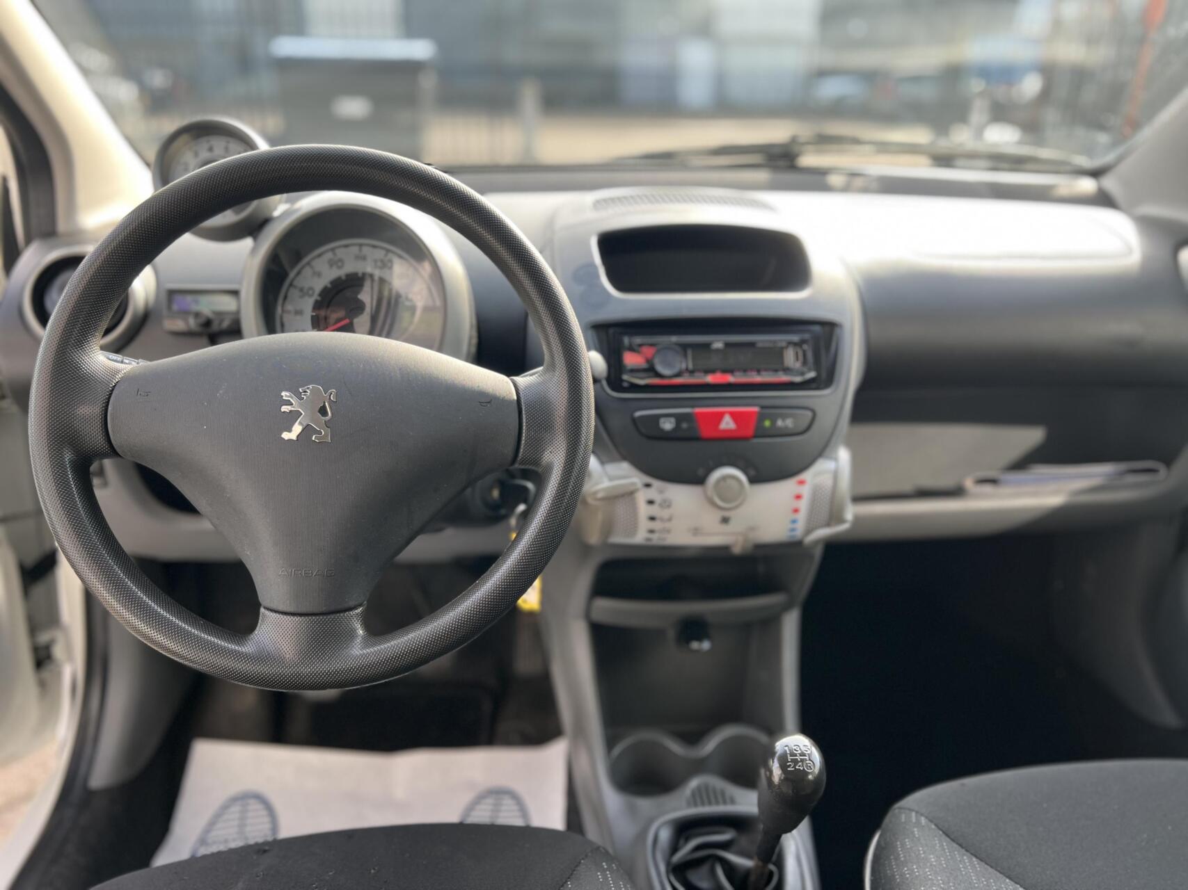 Foto van Peugeot Peugeot 107